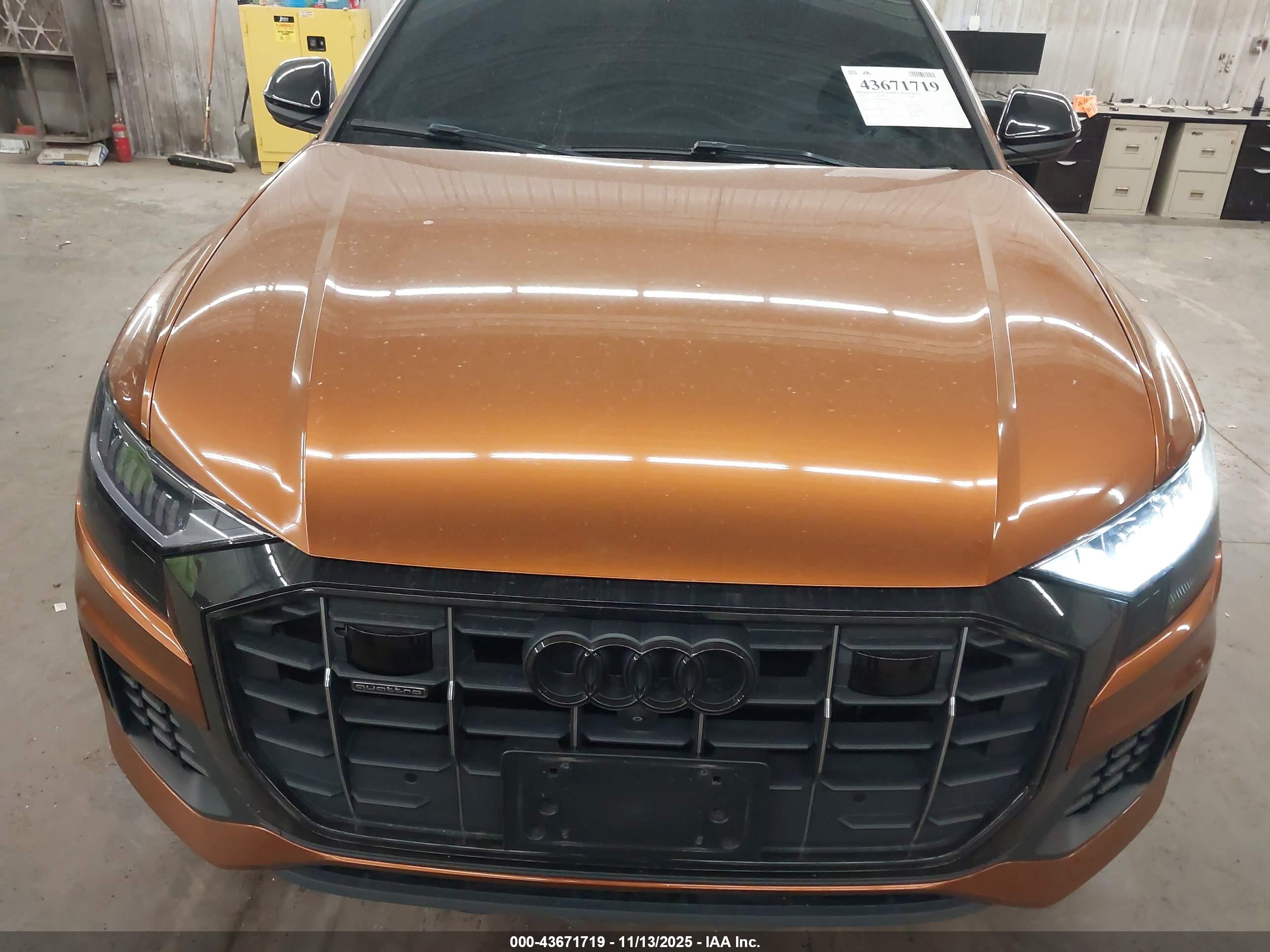 AUDI Q8 image 6