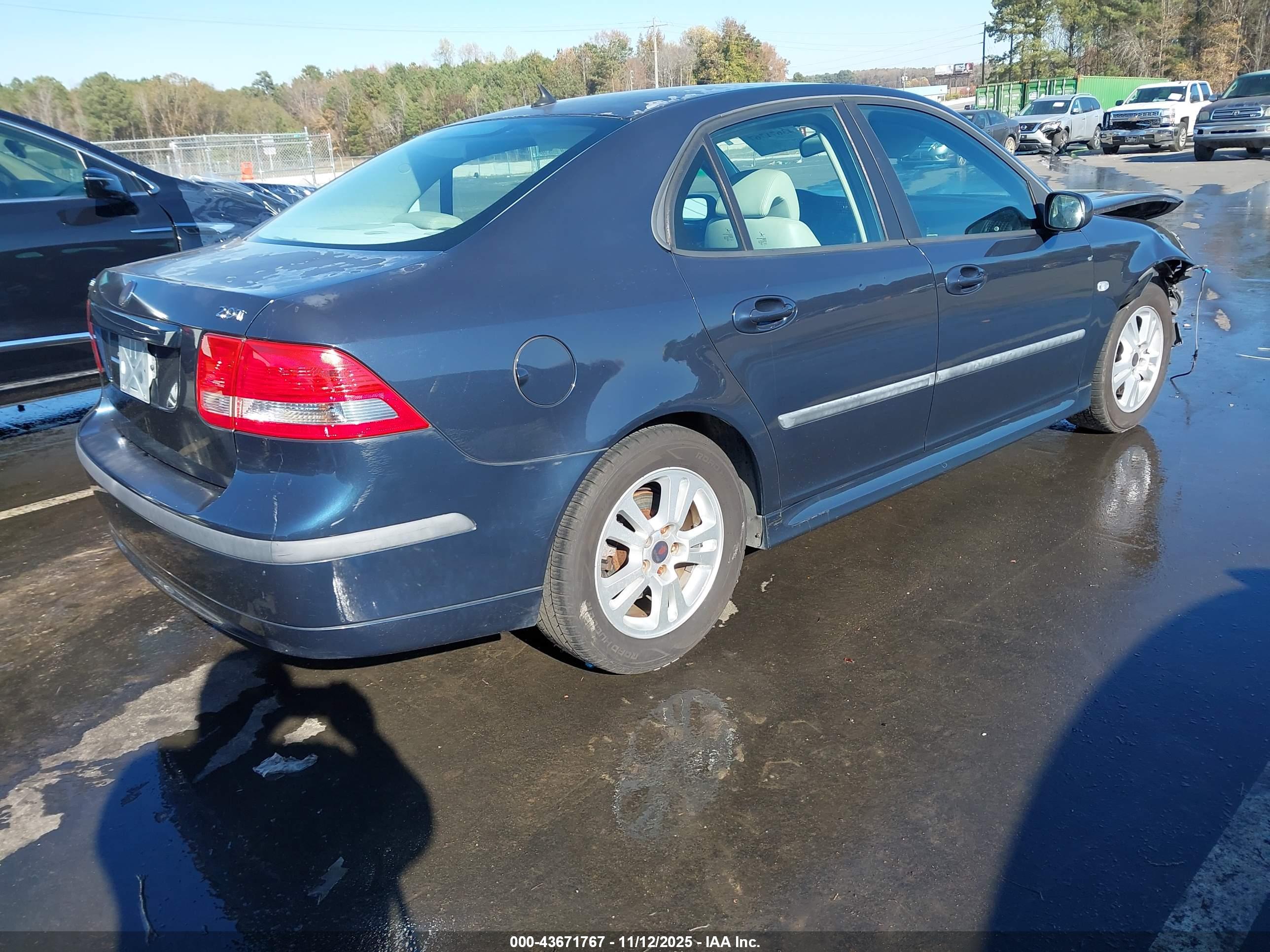 SAAB 9-3 image 4