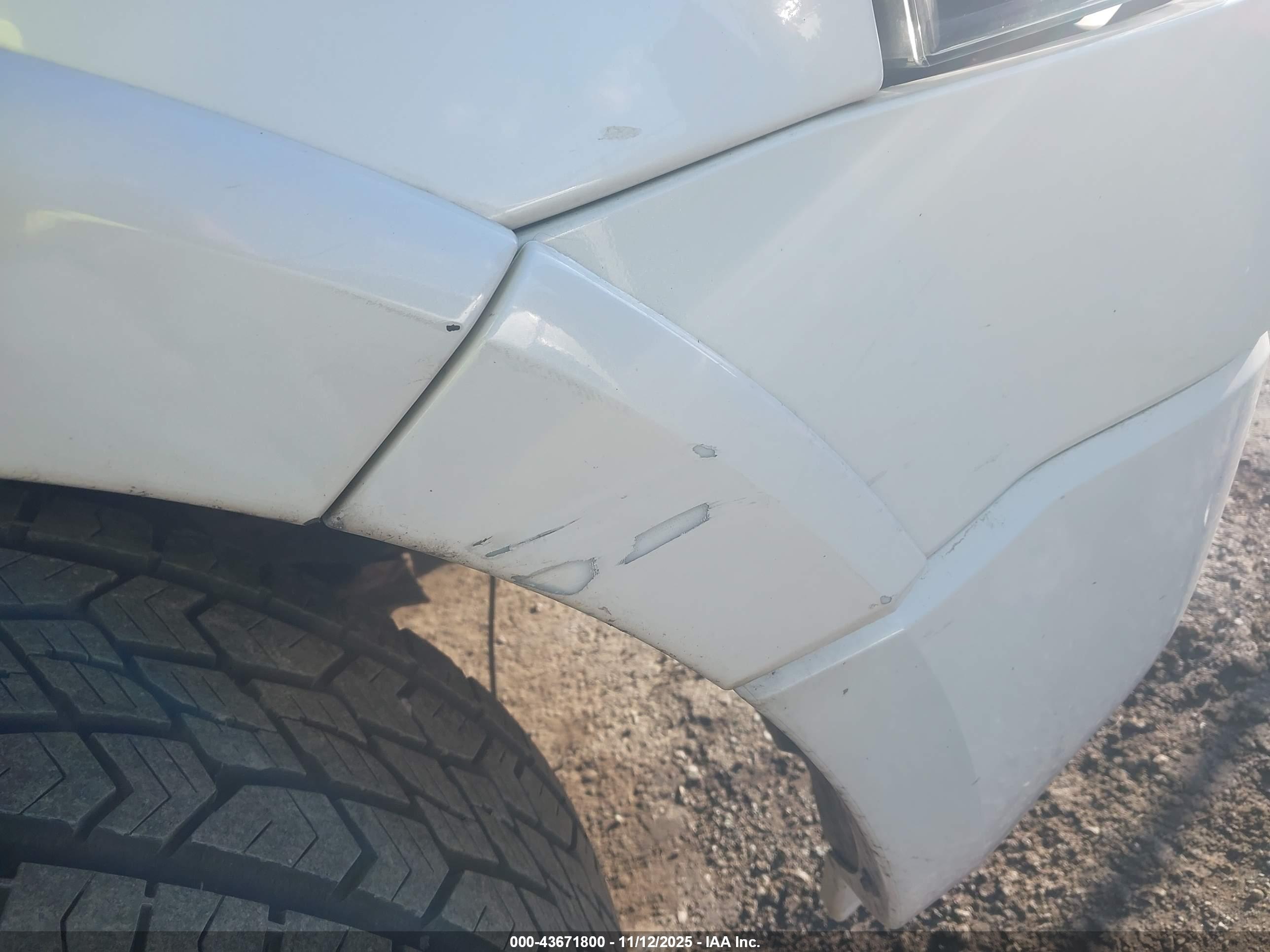 FORD EXPEDITION image 6