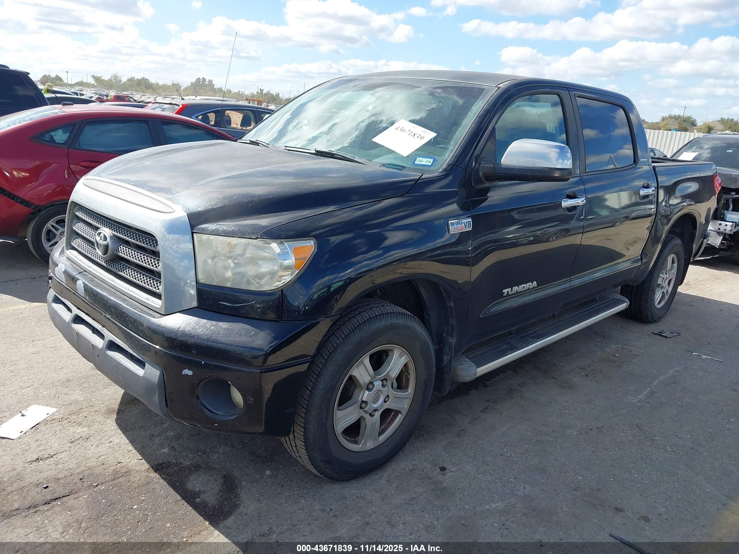 TOYOTA TUNDRA image 2