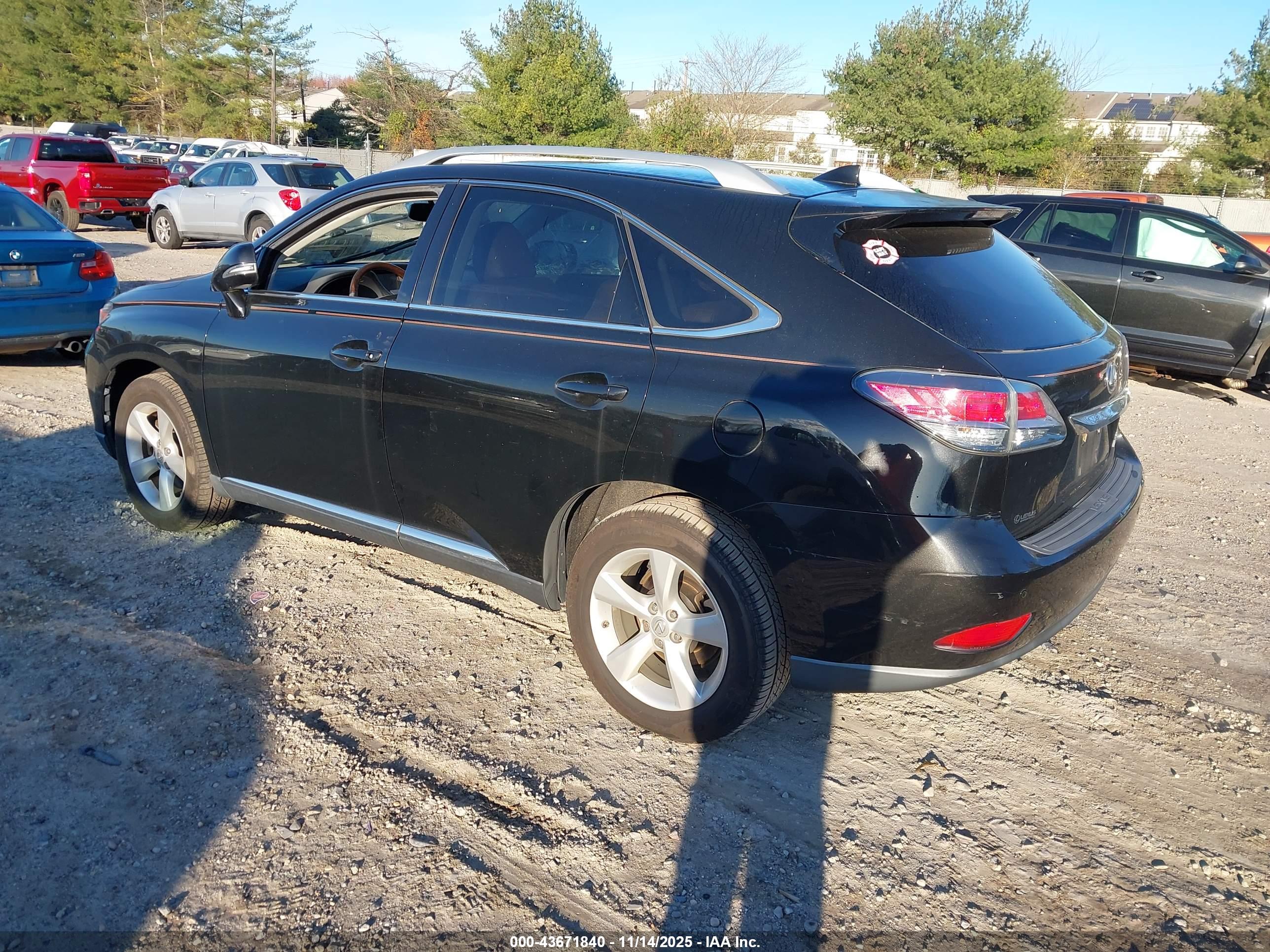 LEXUS RX image 3