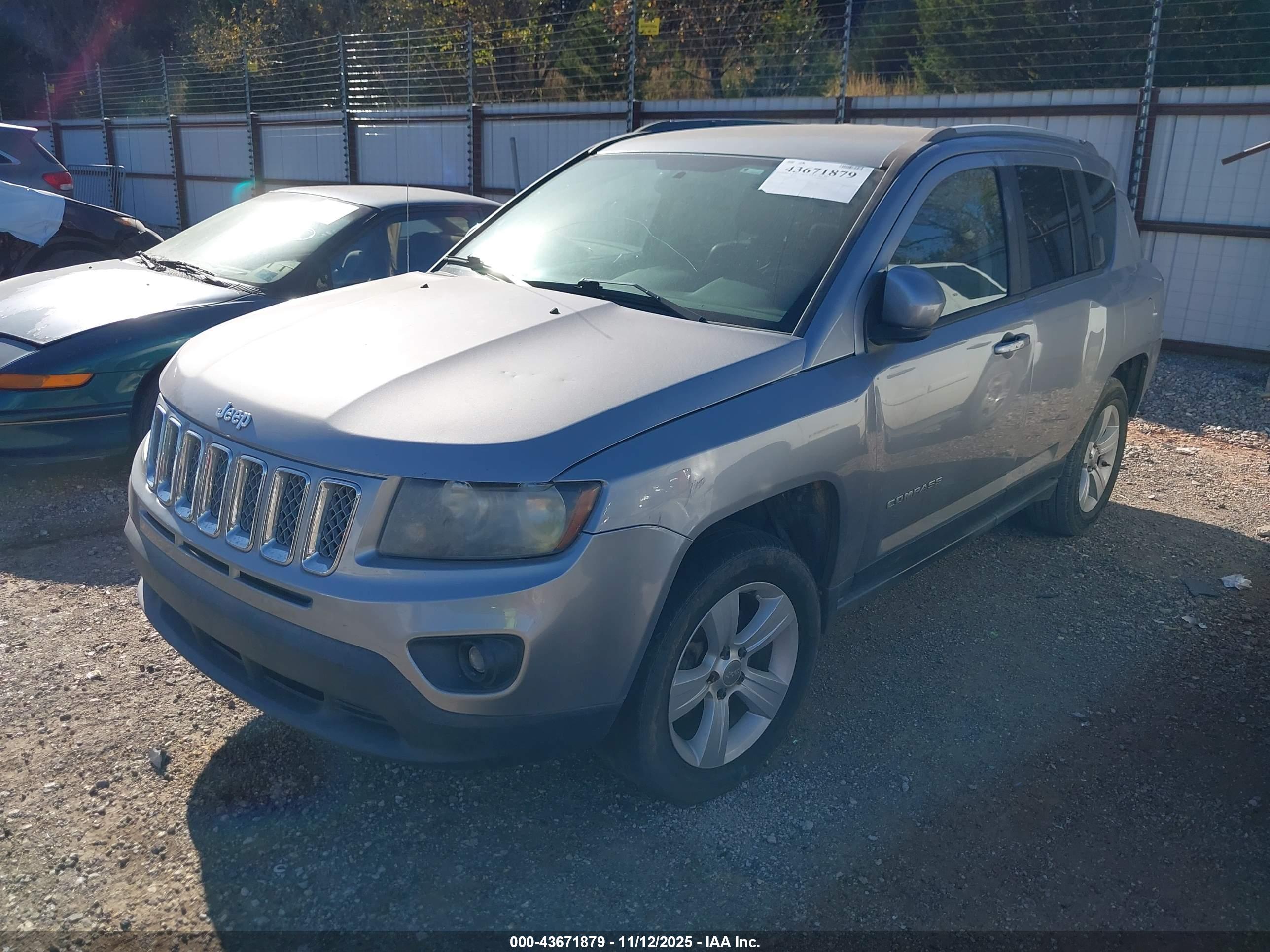 JEEP COMPASS image 2