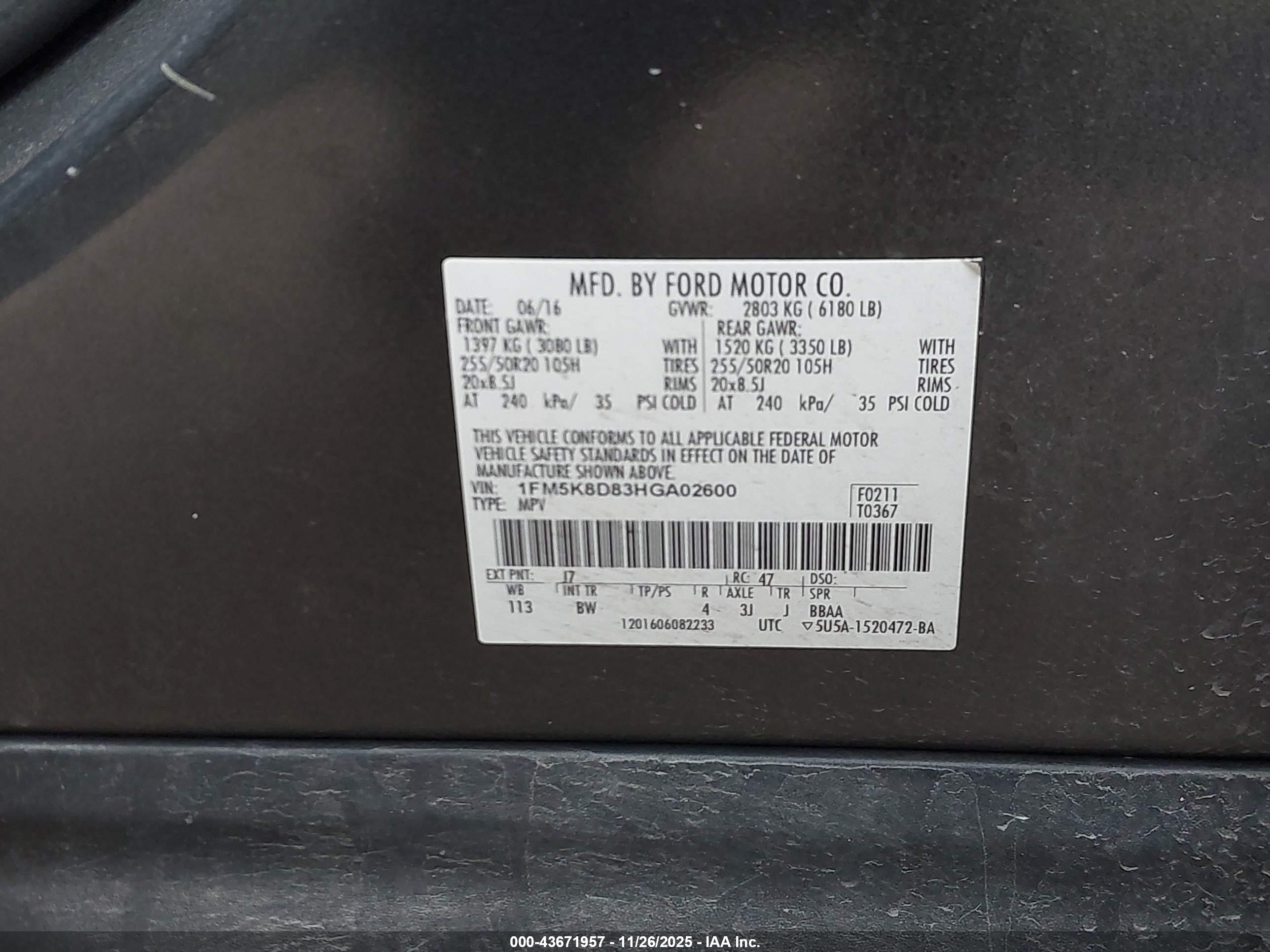 FORD EXPLORER image 9