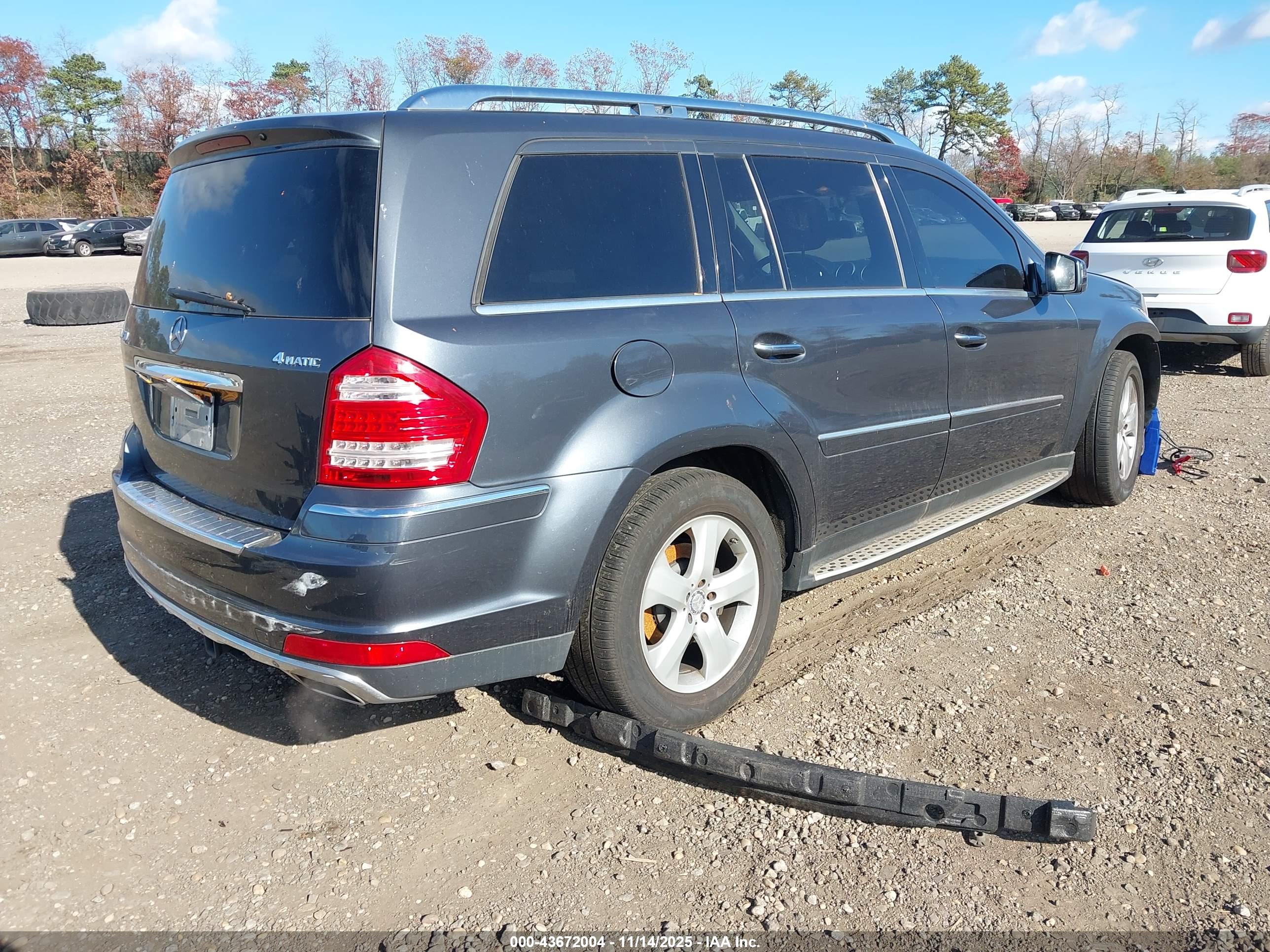 MERCEDES-BENZ GL image 4