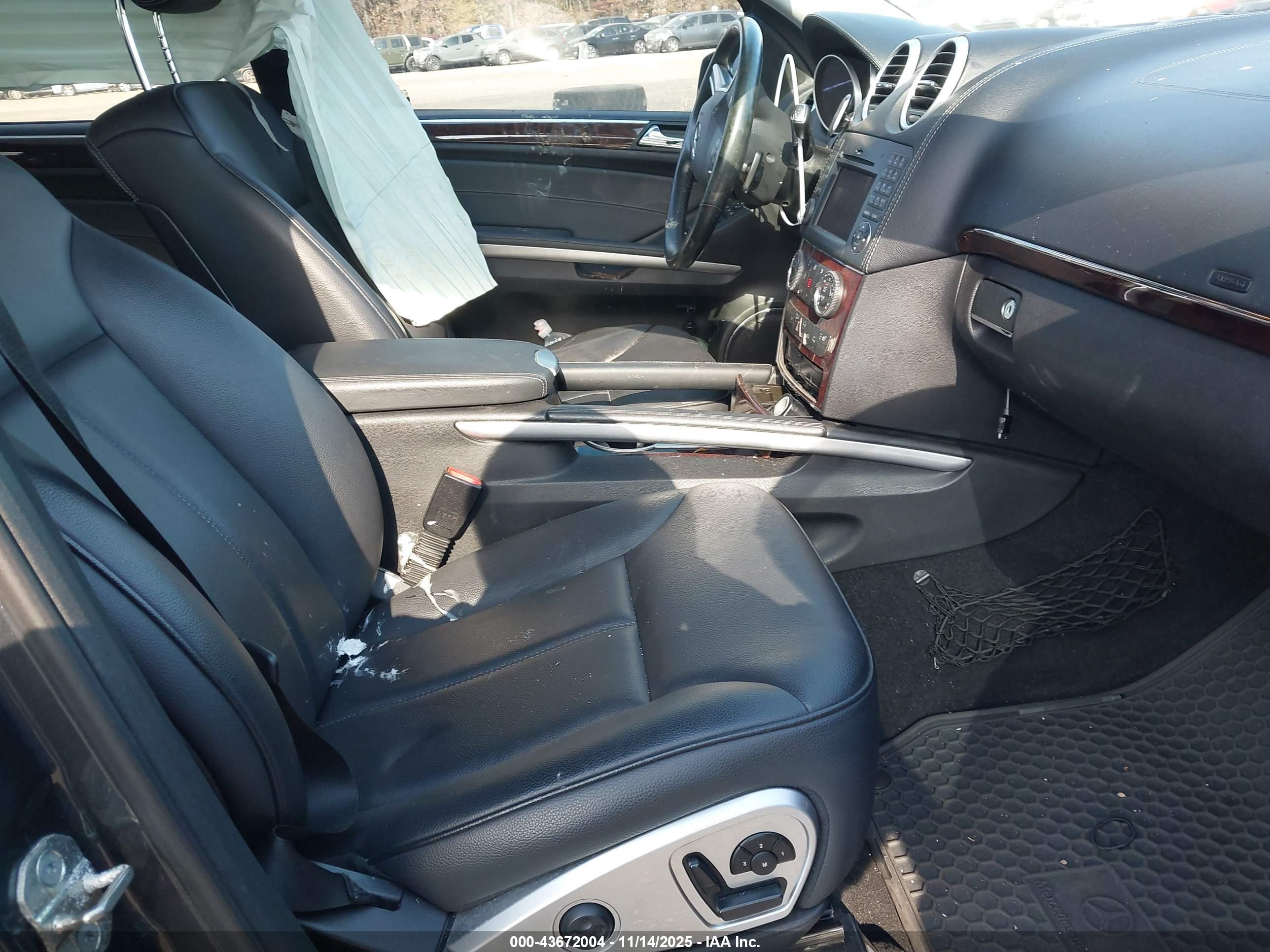 MERCEDES-BENZ GL image 5