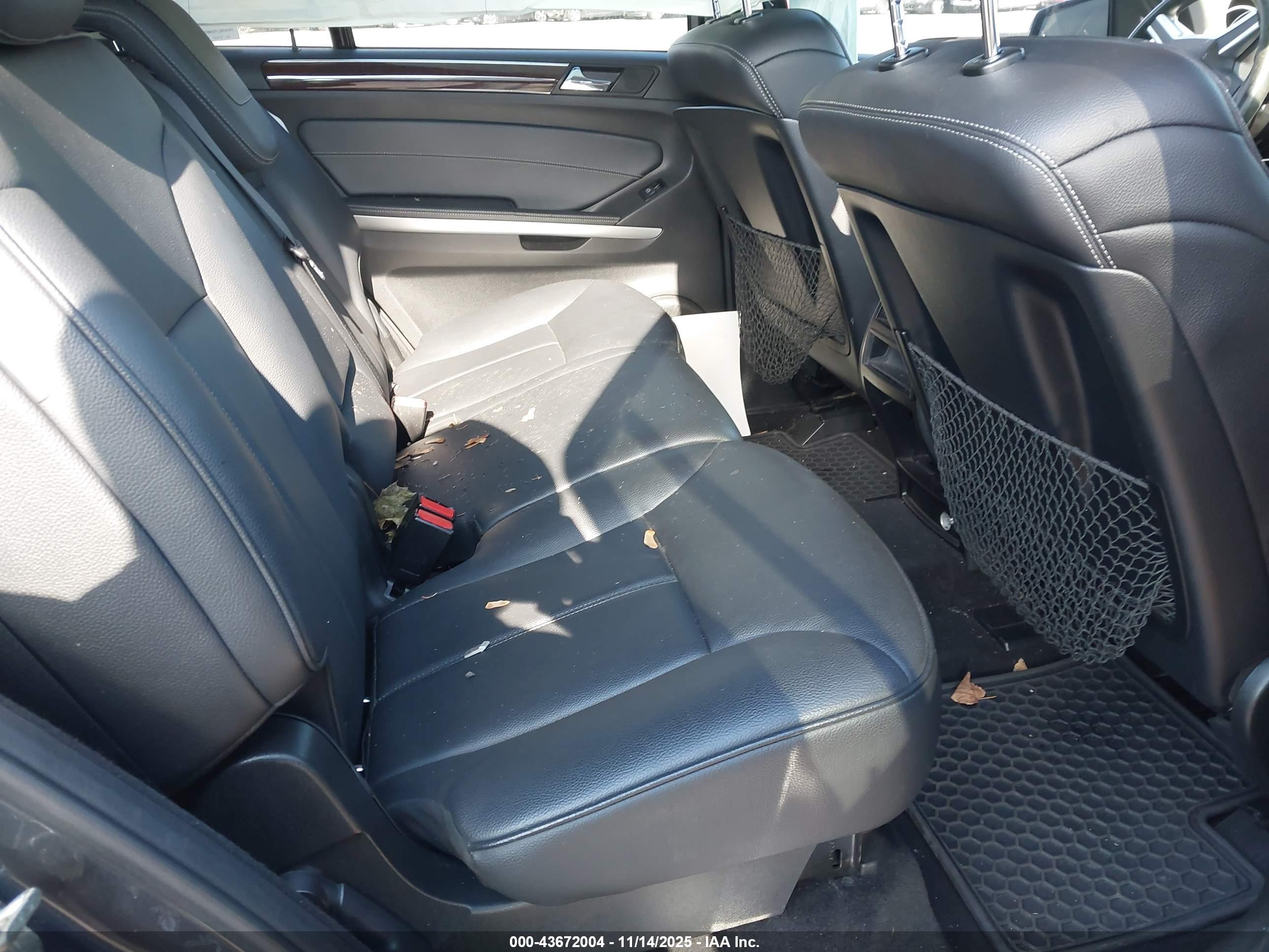 MERCEDES-BENZ GL image 8