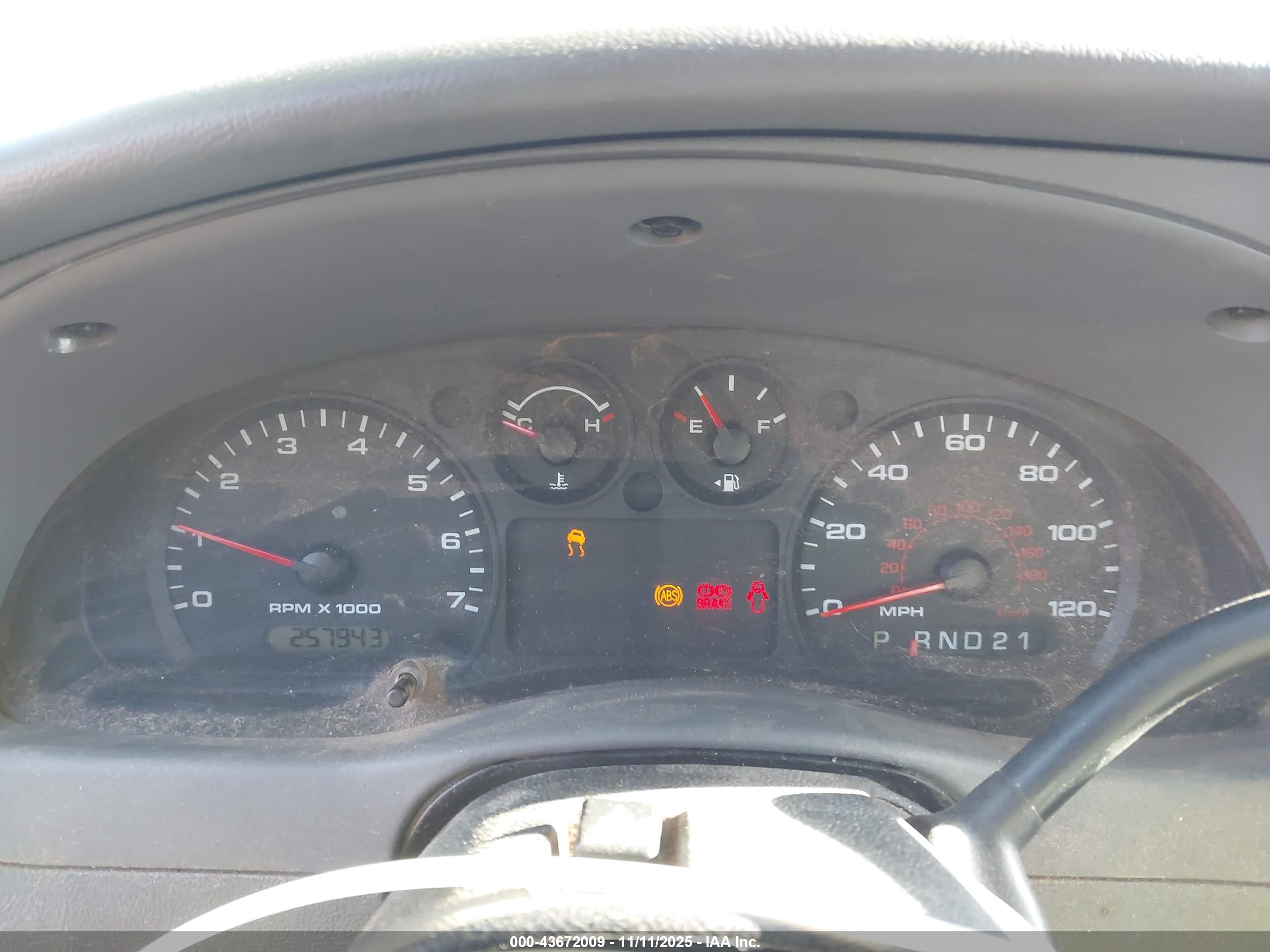 FORD RANGER image 7