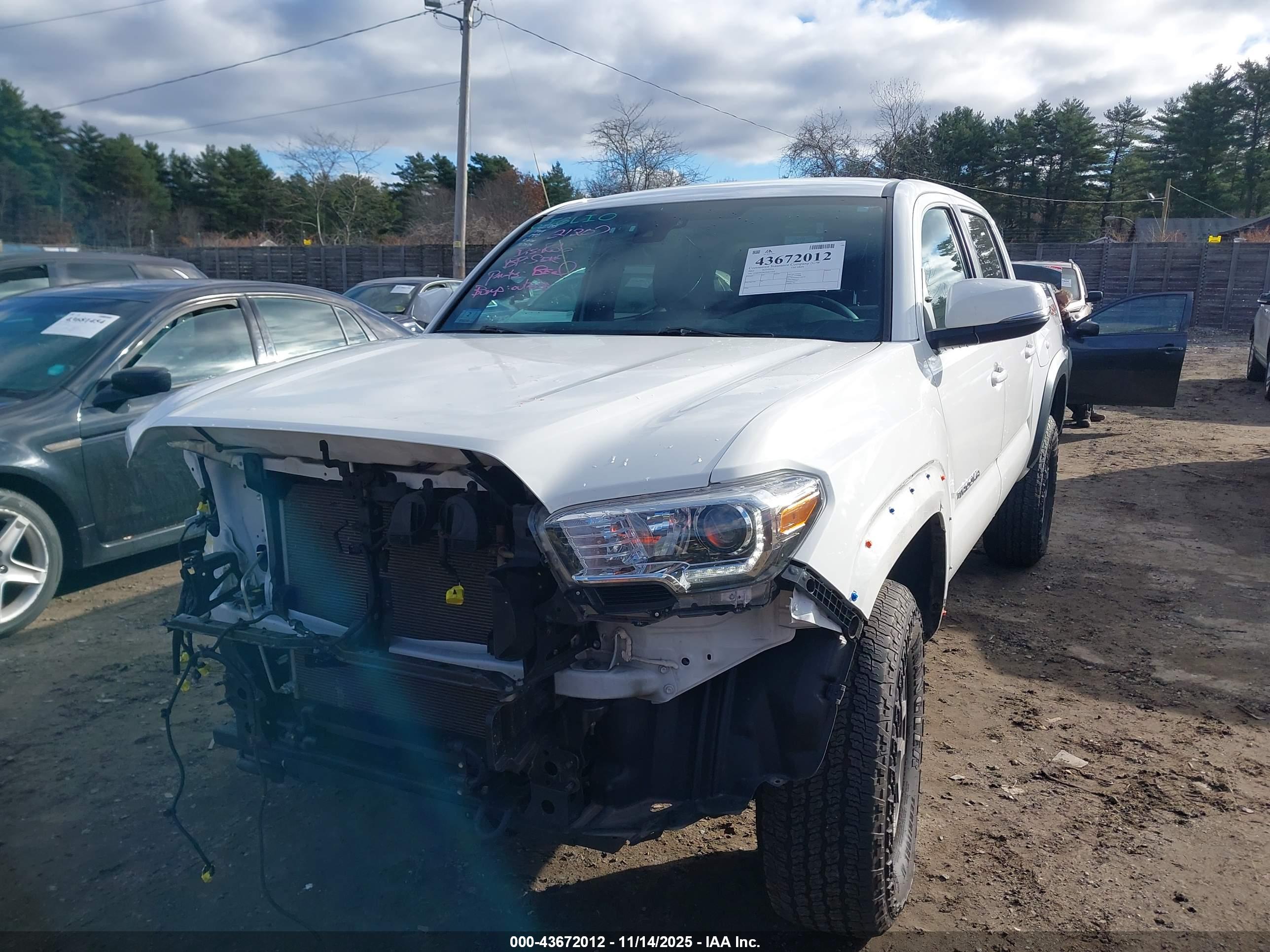 TOYOTA TACOMA image 2