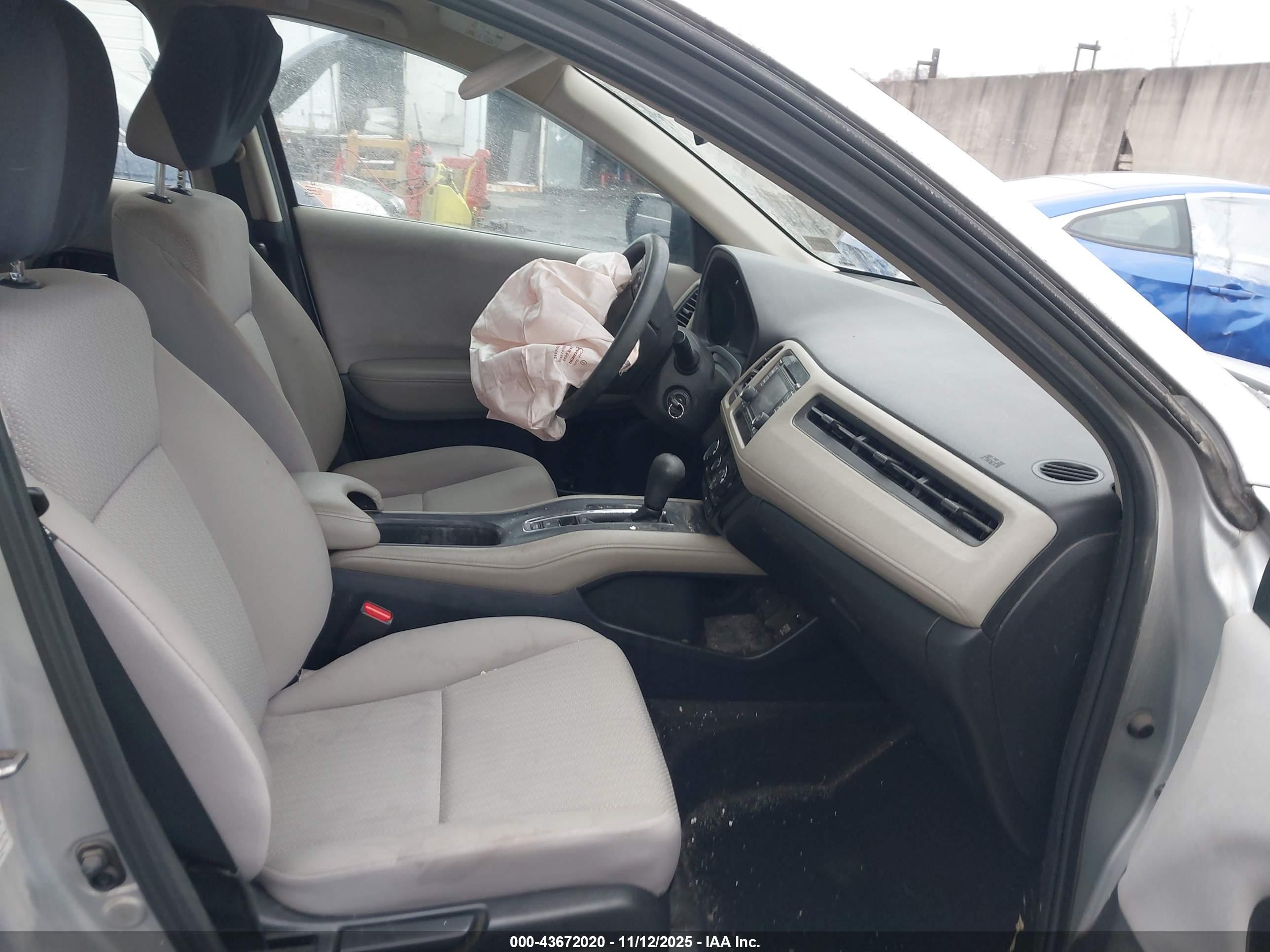 HONDA HR-V image 5