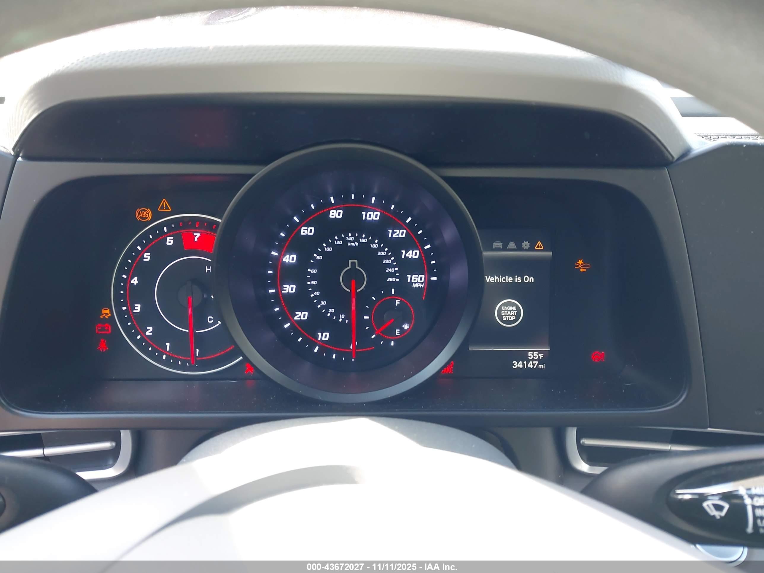 HYUNDAI ELANTRA image 7