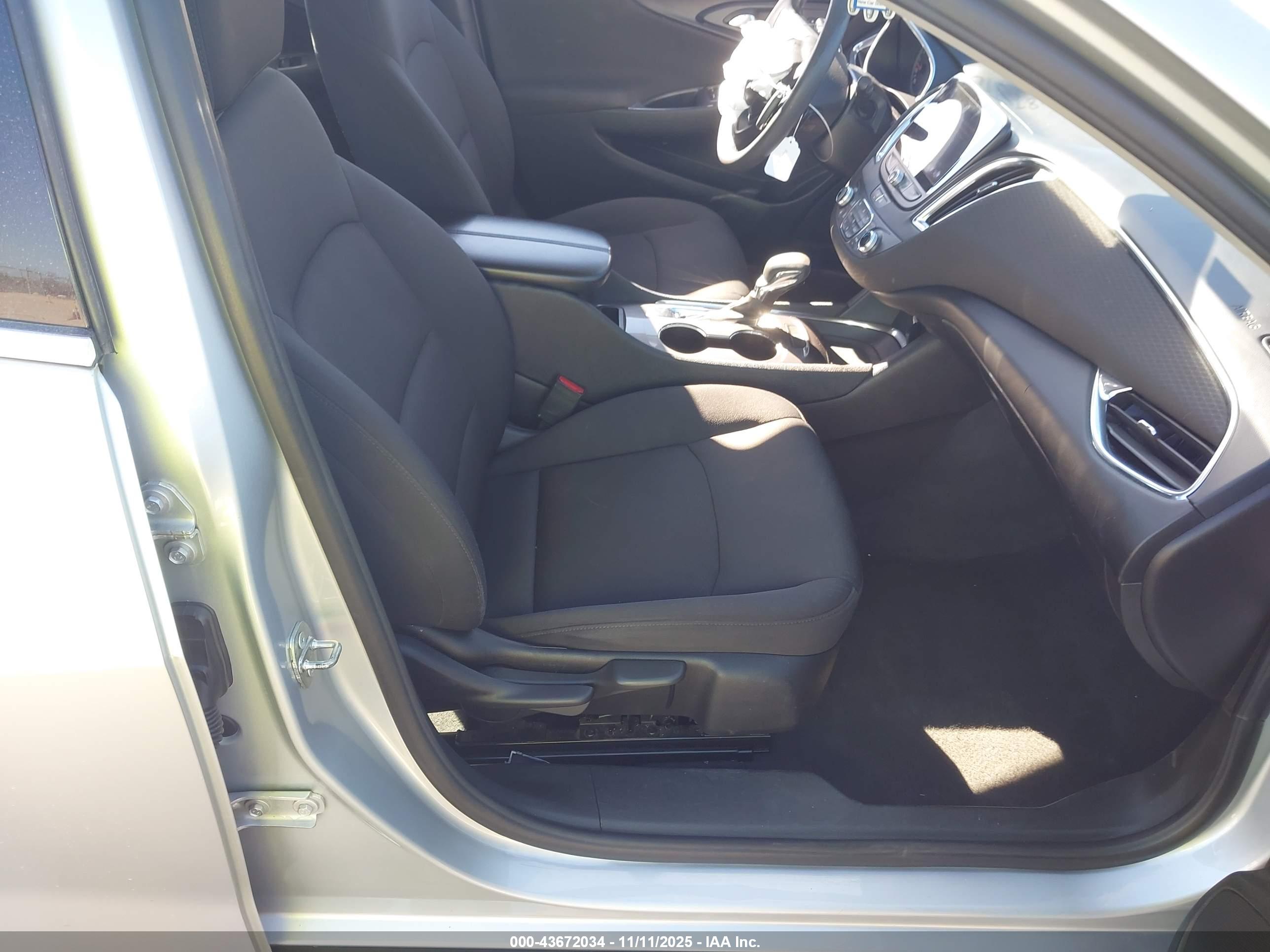 CHEVROLET MALIBU image 5