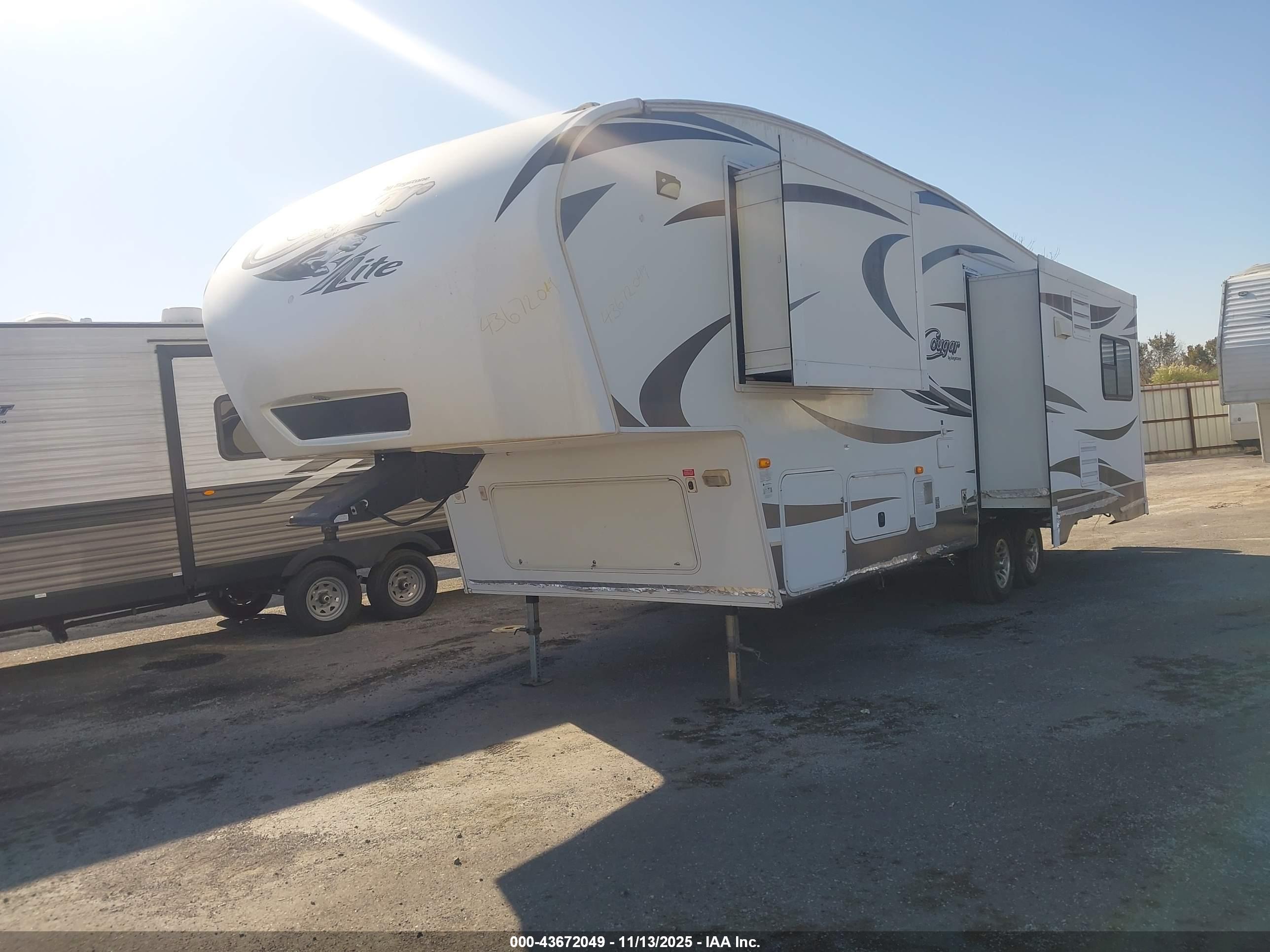 KEYSTONE COUGAR image 2