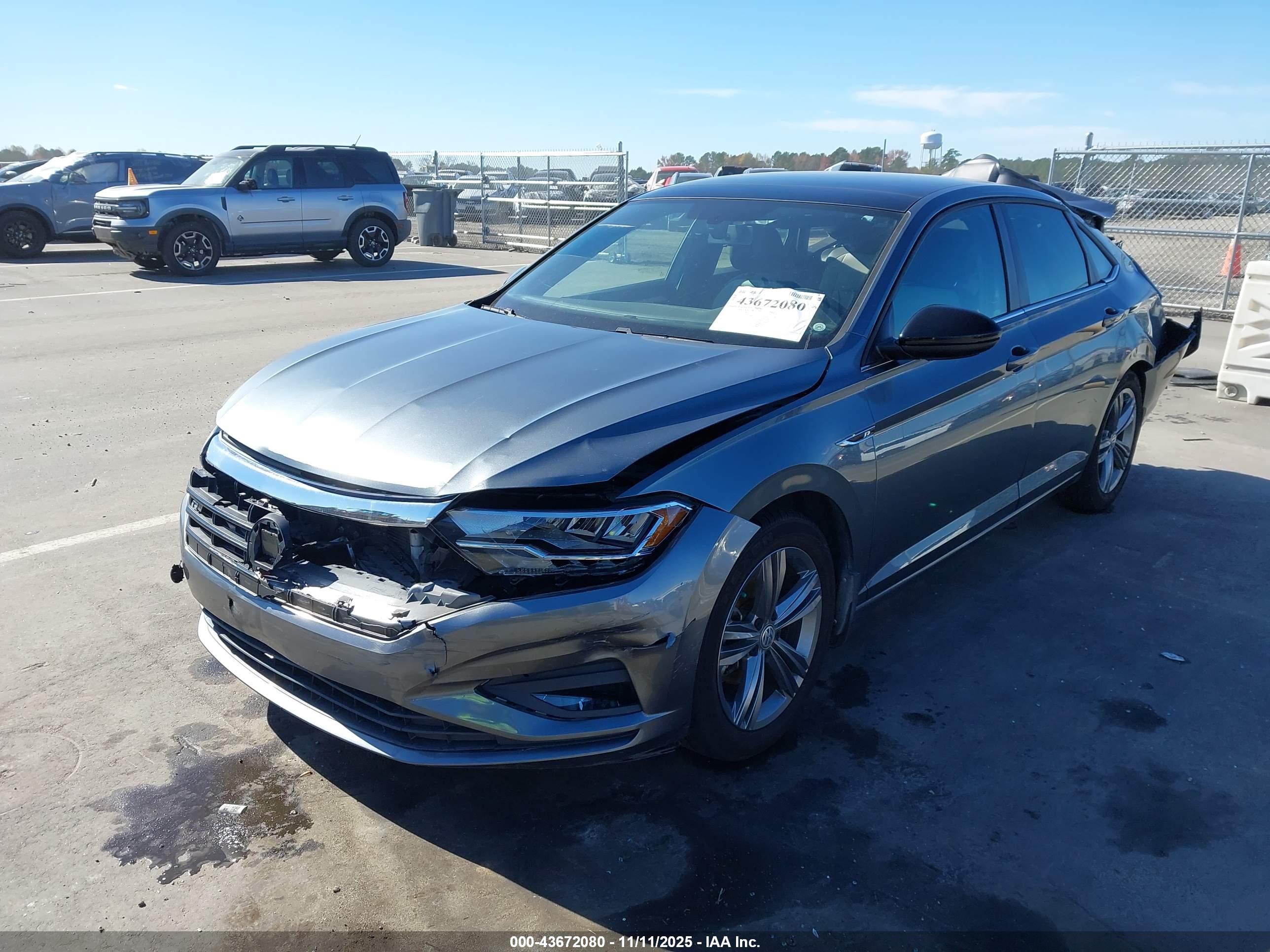 VOLKSWAGEN JETTA image 2