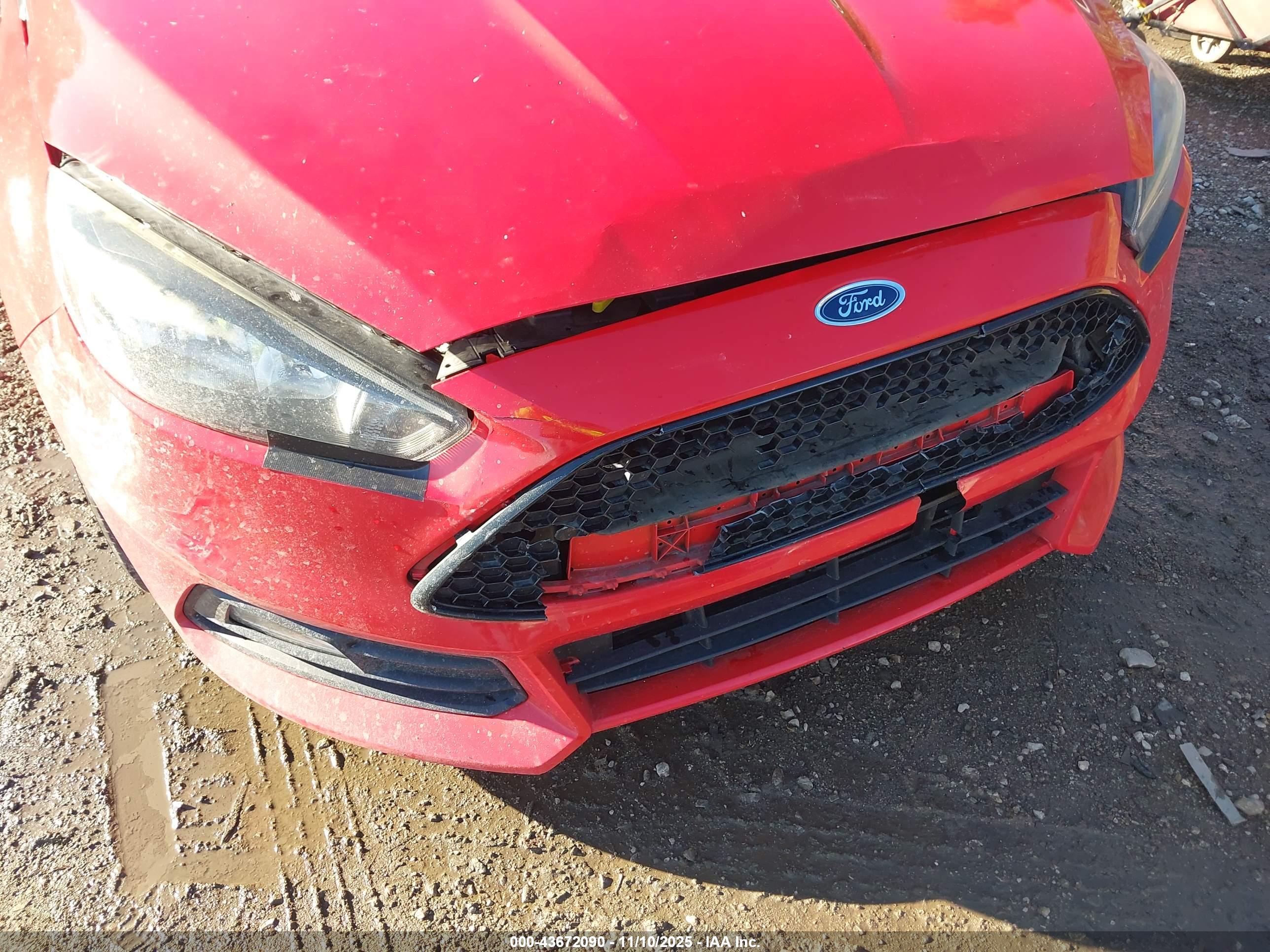 FORD FOCUS image 6