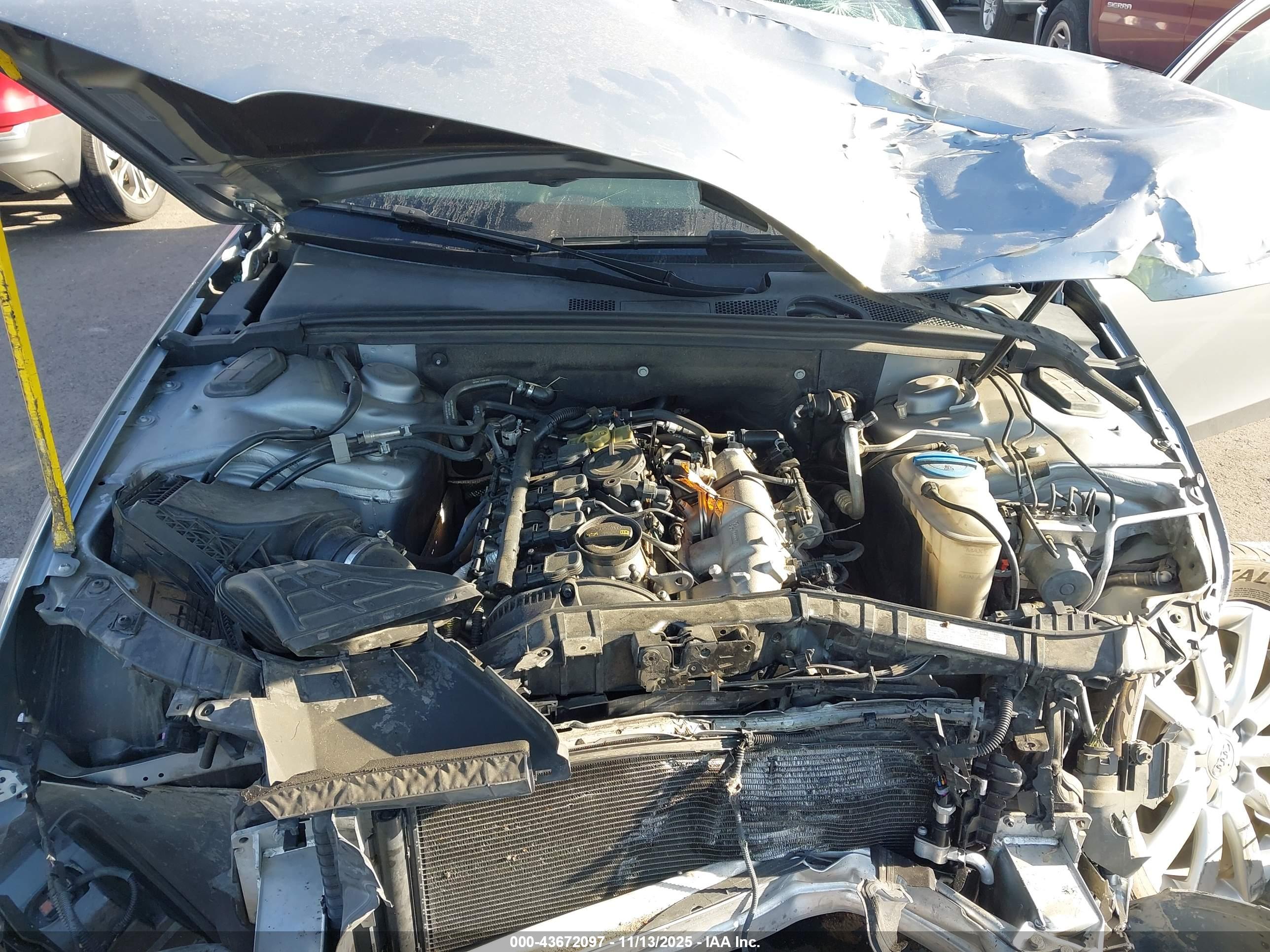 AUDI A4 image 10