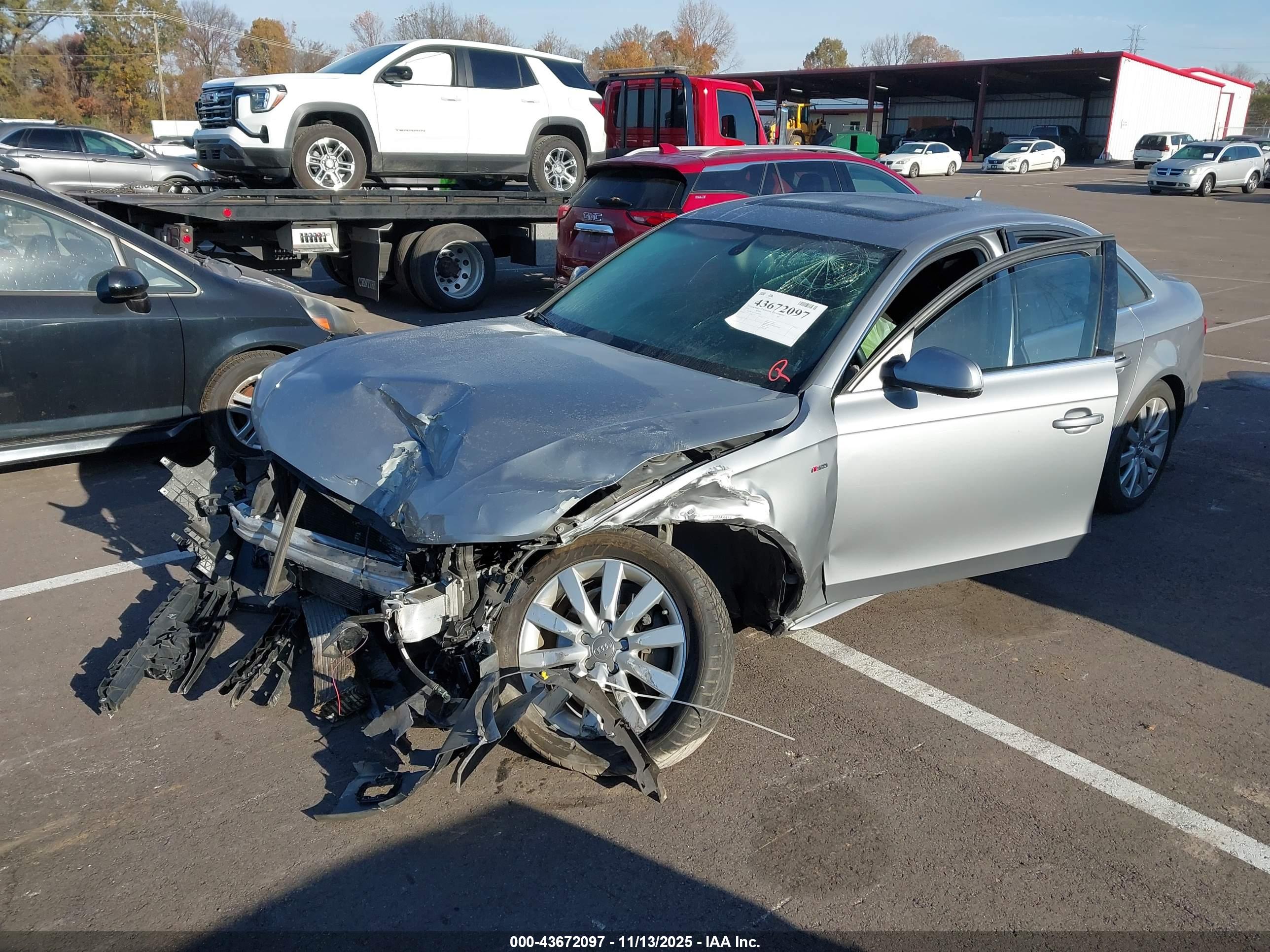 AUDI A4 image 2