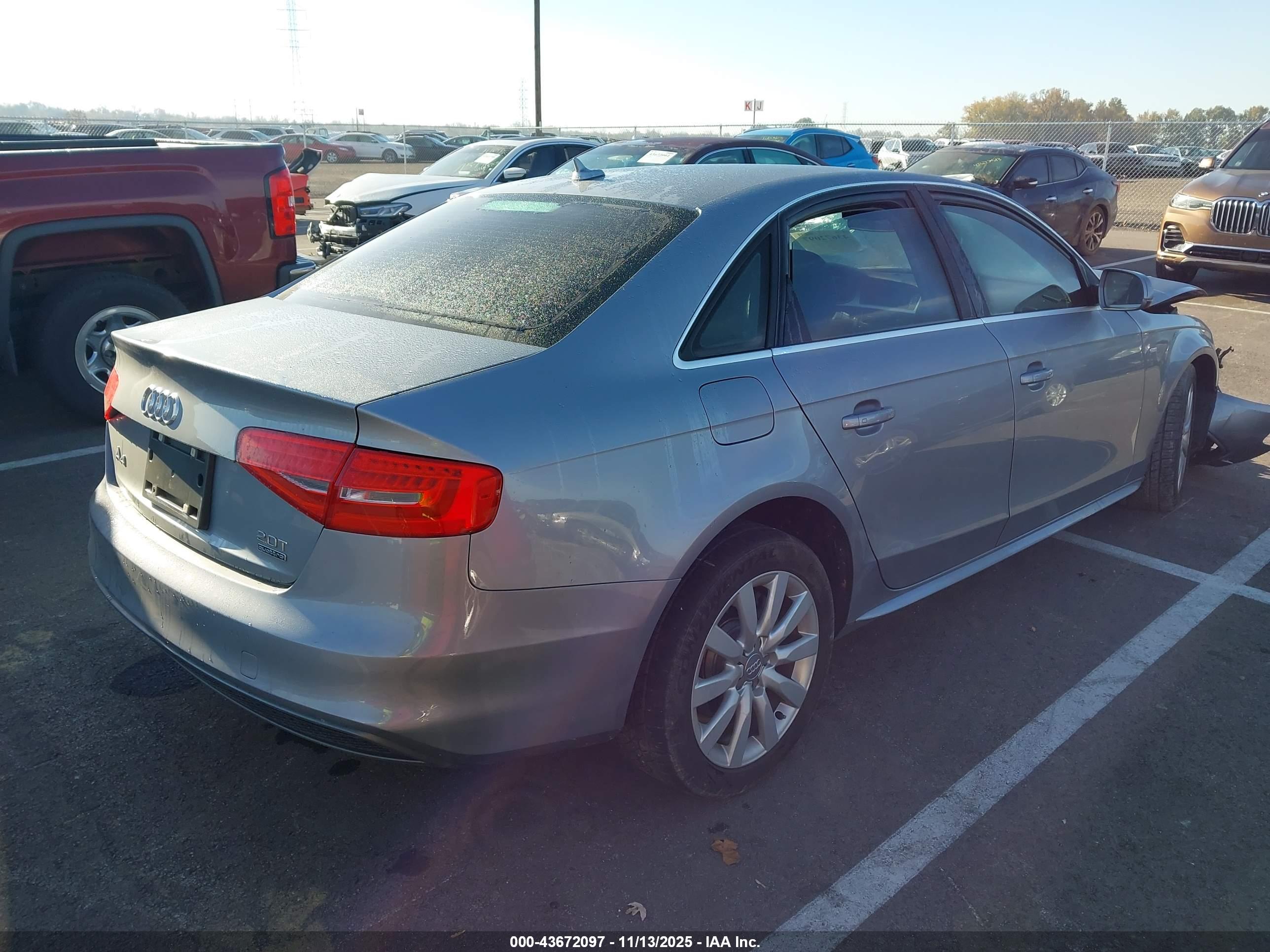 AUDI A4 image 4