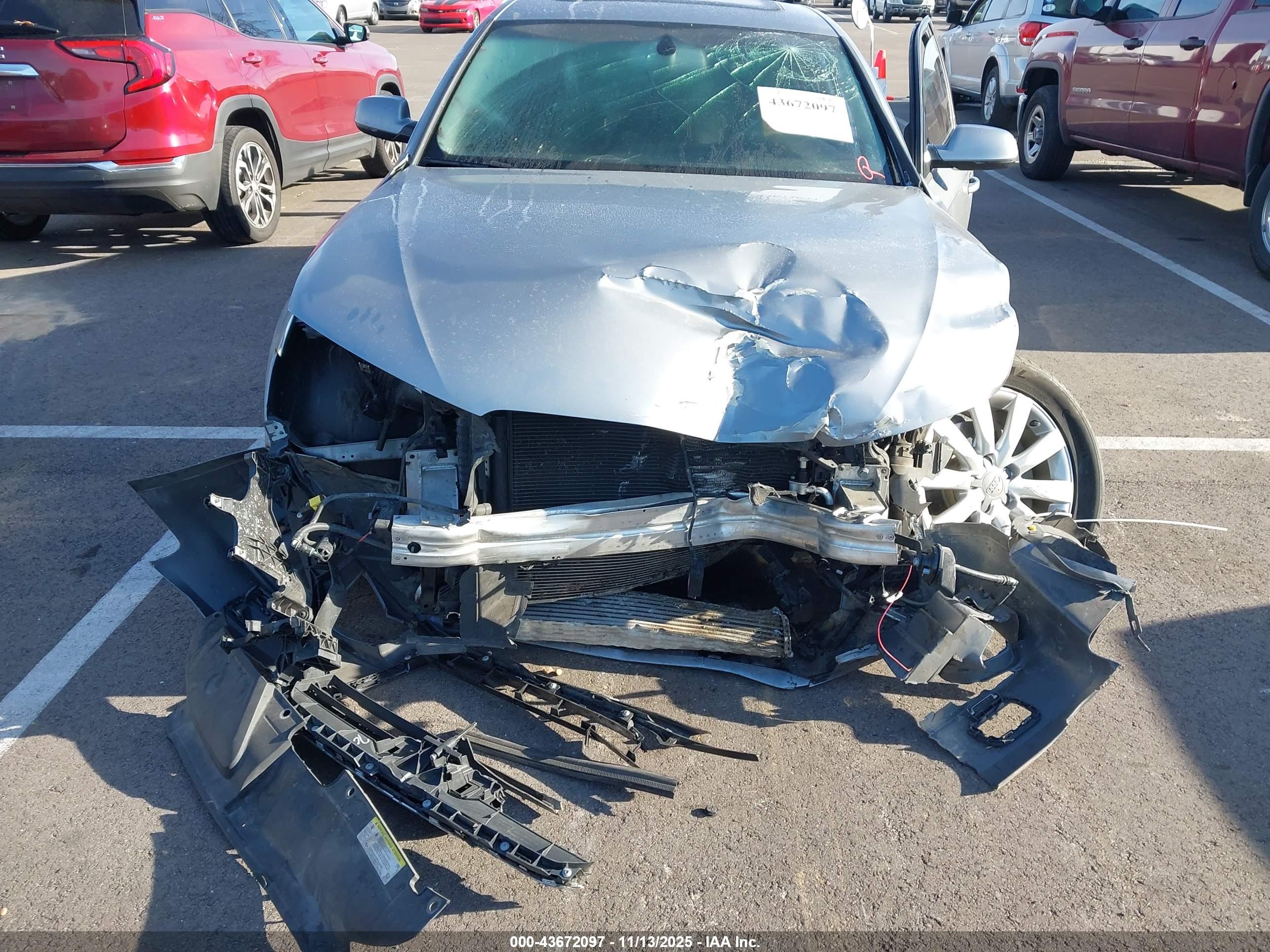 AUDI A4 image 6