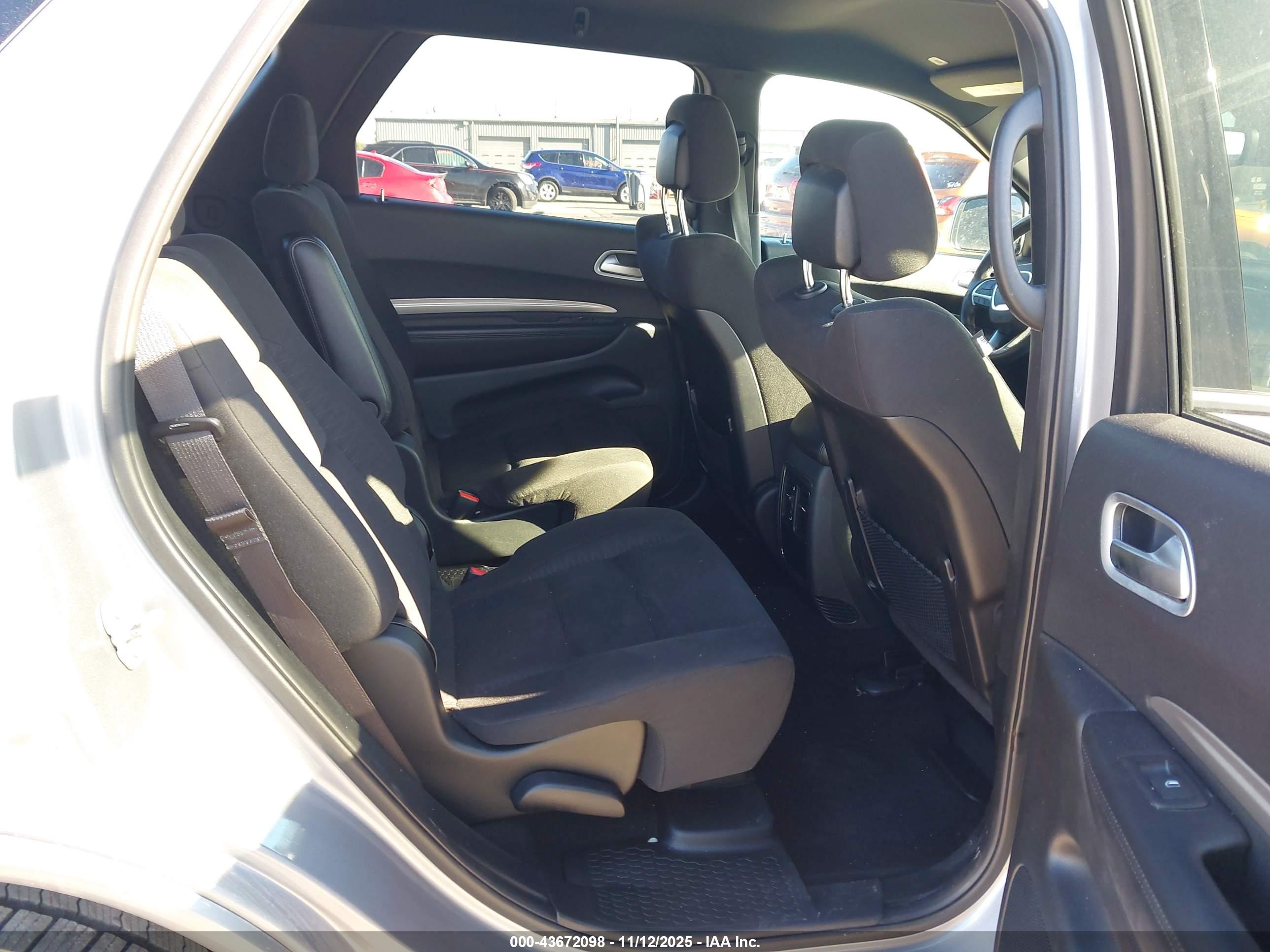 DODGE DURANGO image 8