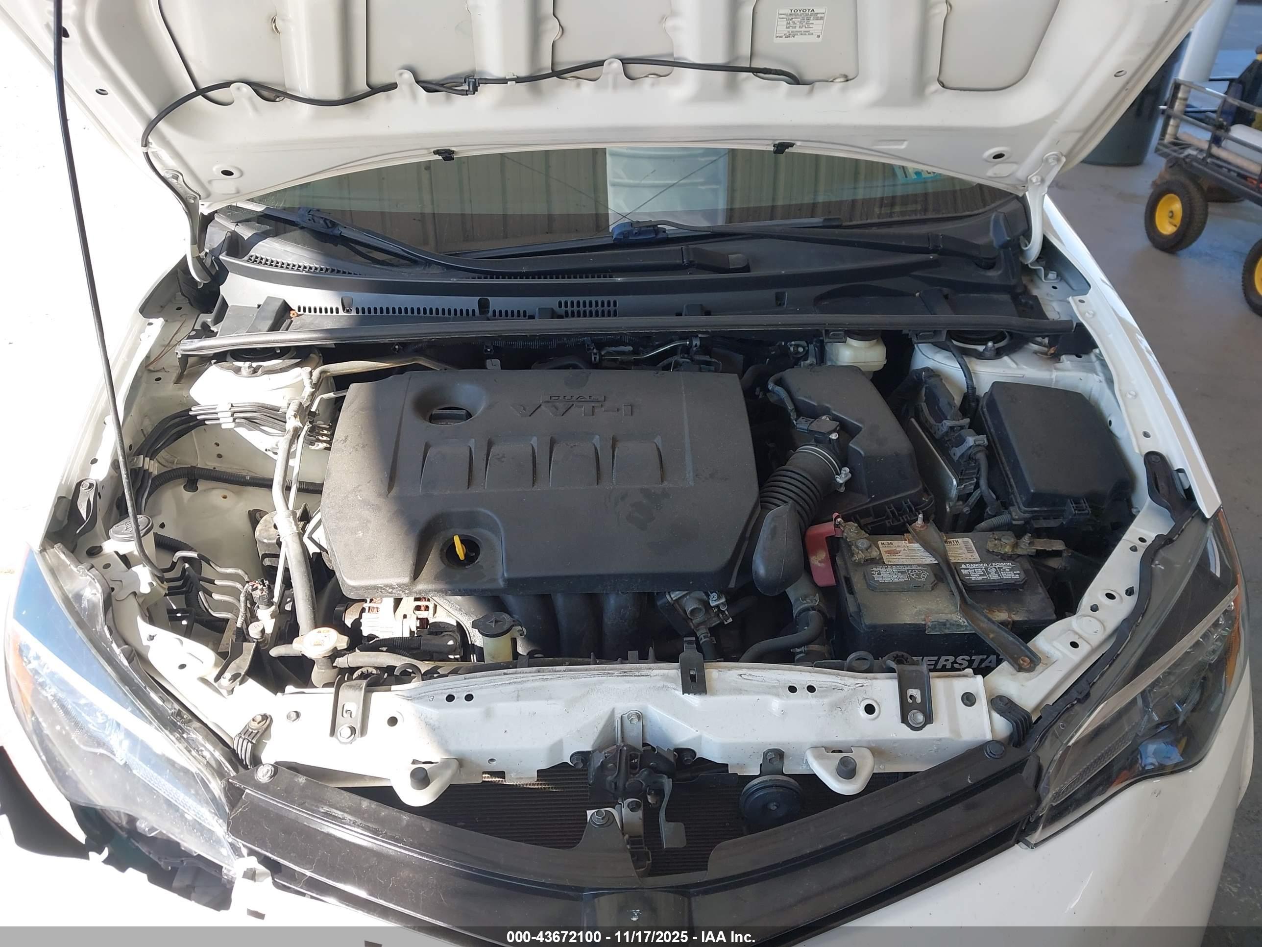 TOYOTA COROLLA image 10