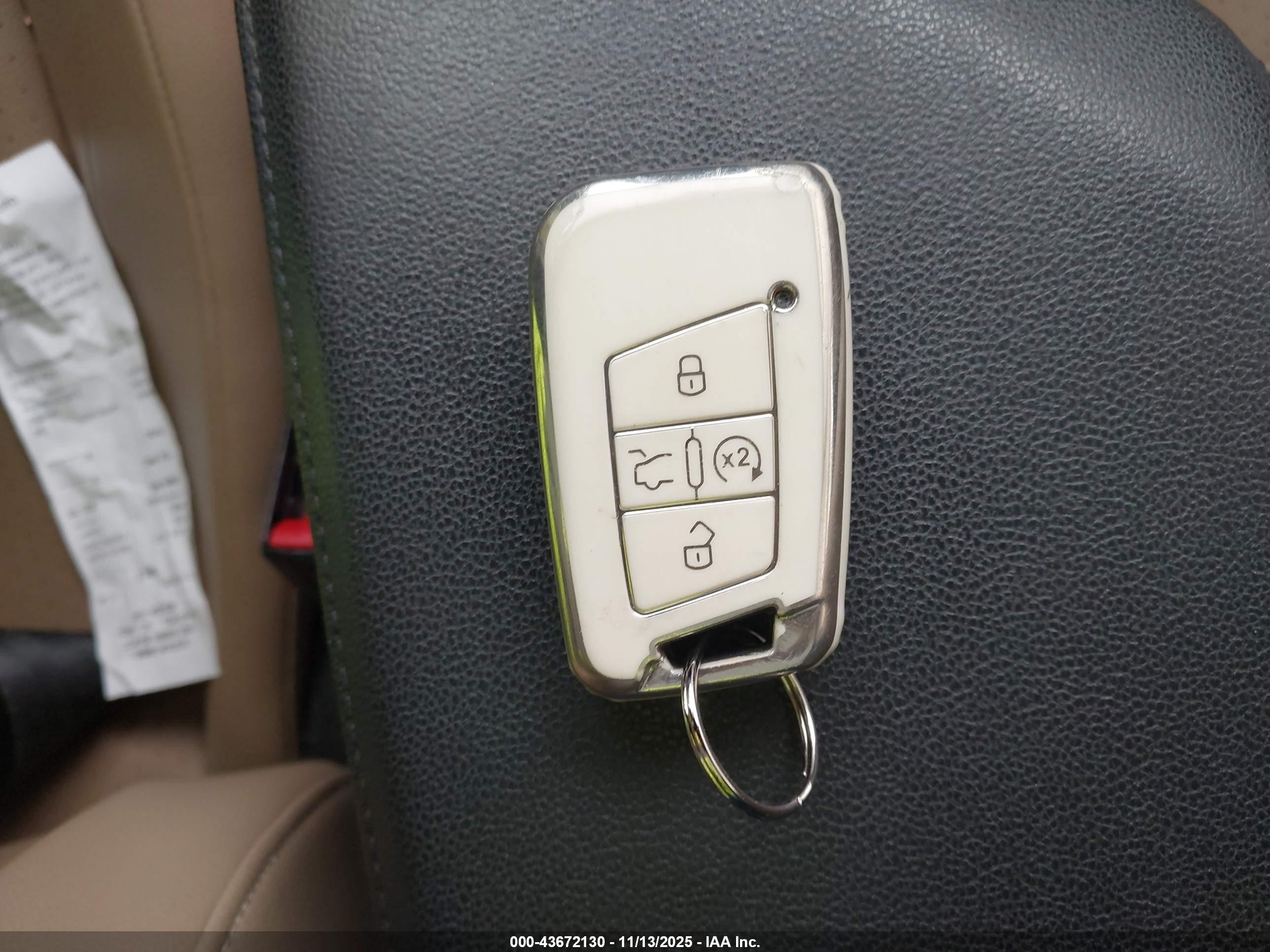 VOLKSWAGEN JETTA image 11