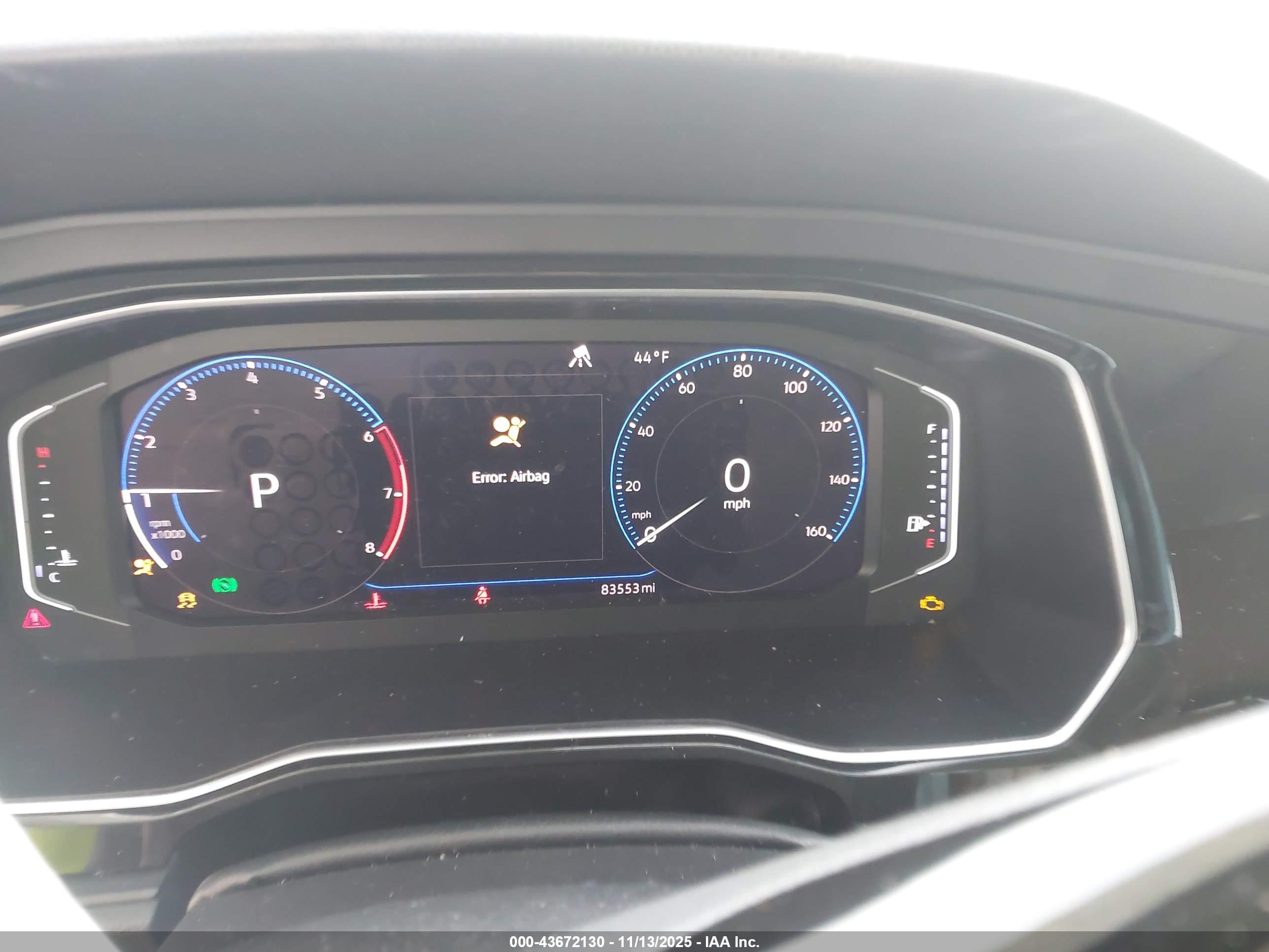 VOLKSWAGEN JETTA image 7
