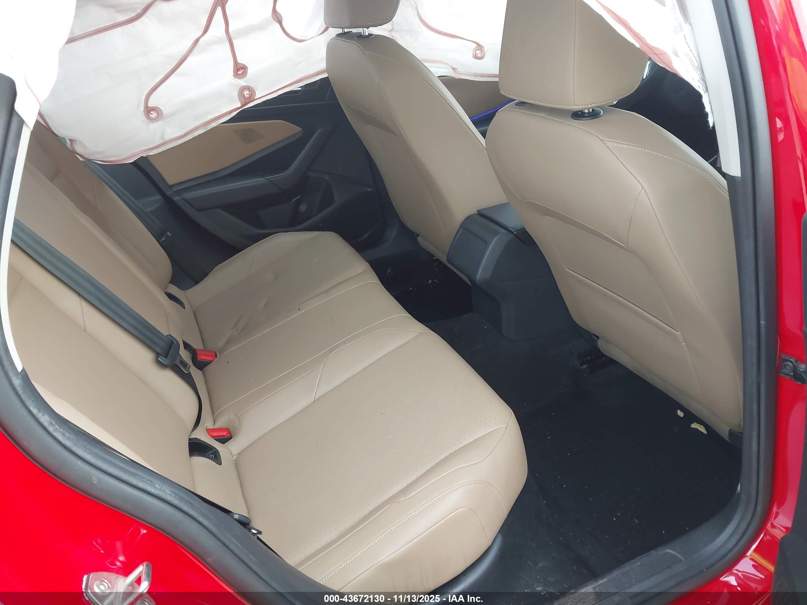 VOLKSWAGEN JETTA image 8