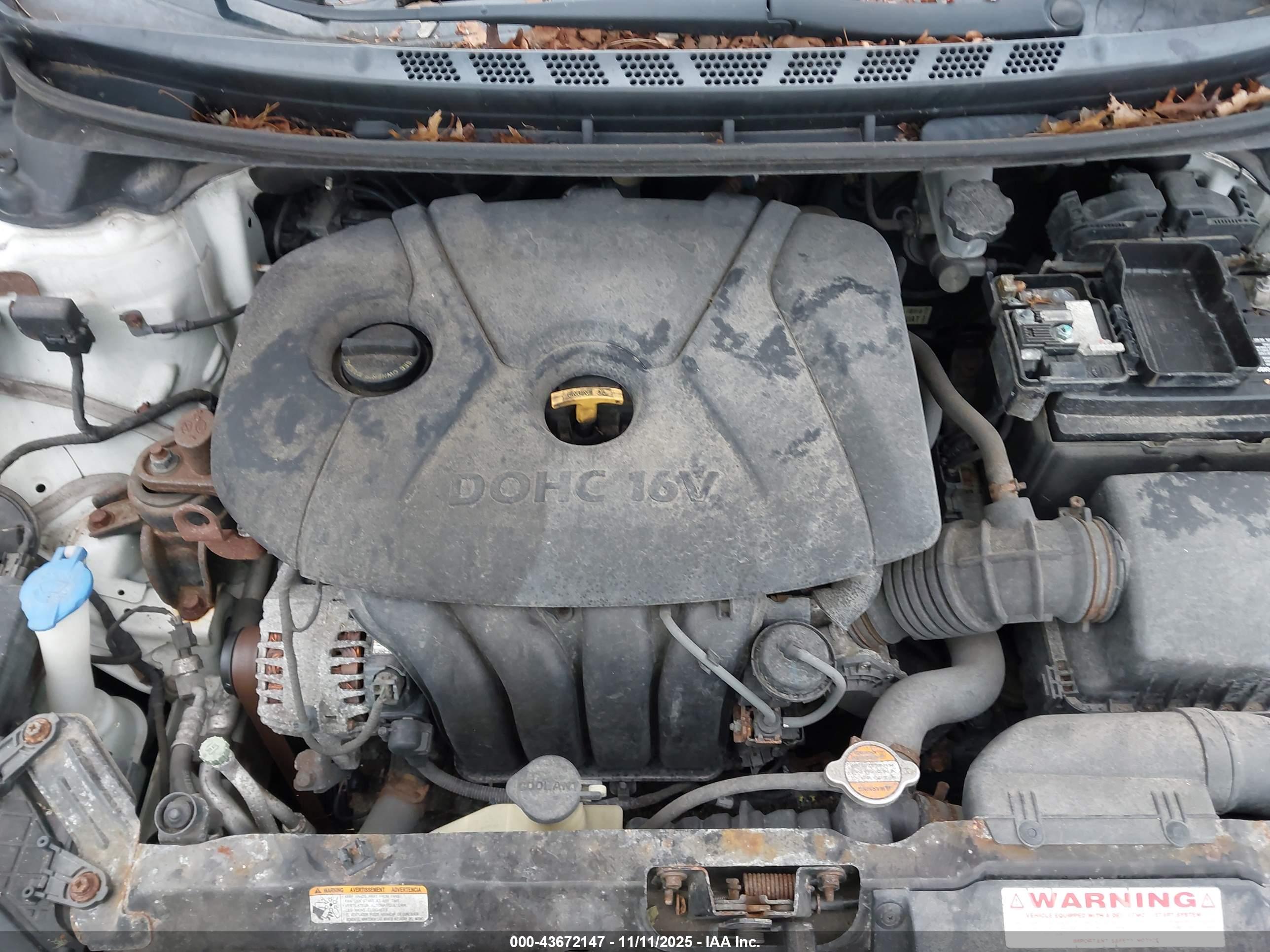 HYUNDAI ELANTRA image 10