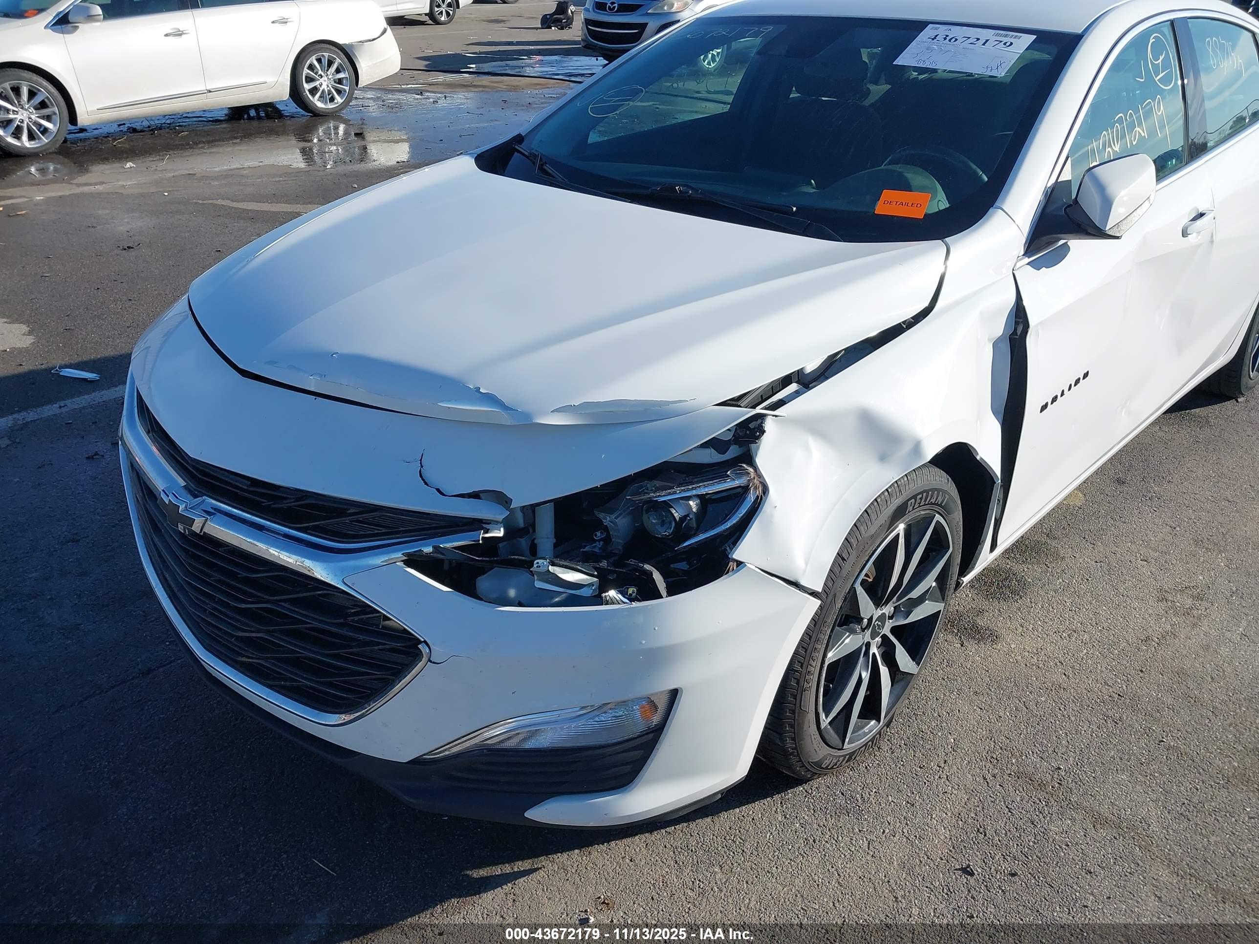 CHEVROLET MALIBU image 6