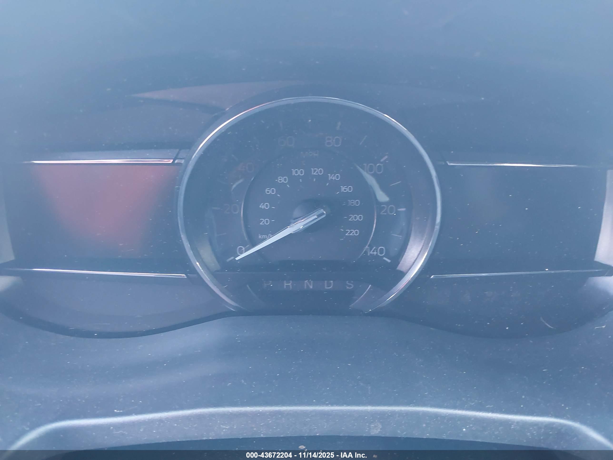 FORD EXPLORER image 7