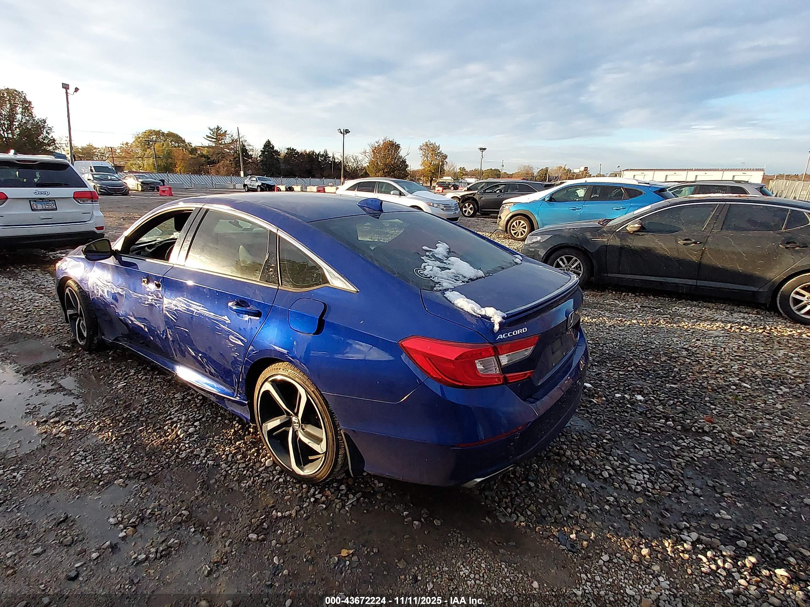 HONDA ACCORD image 3