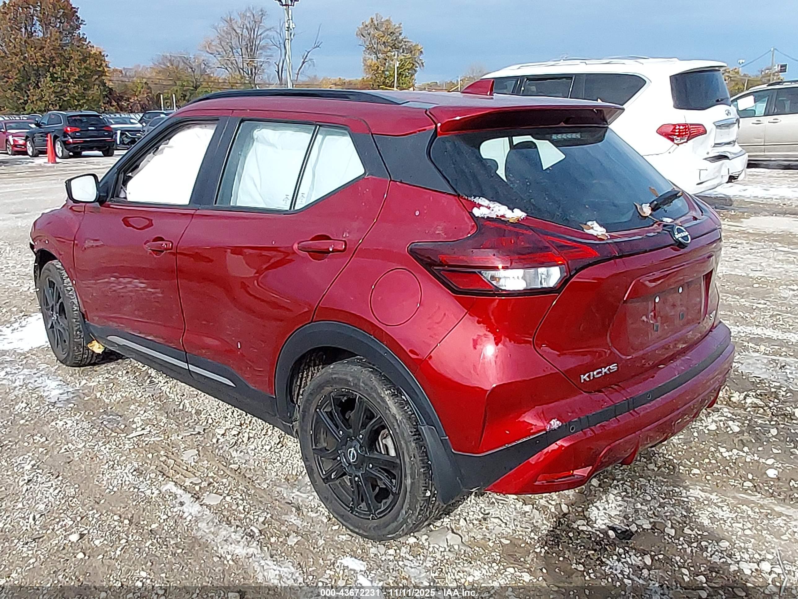 NISSAN KICKS image 3