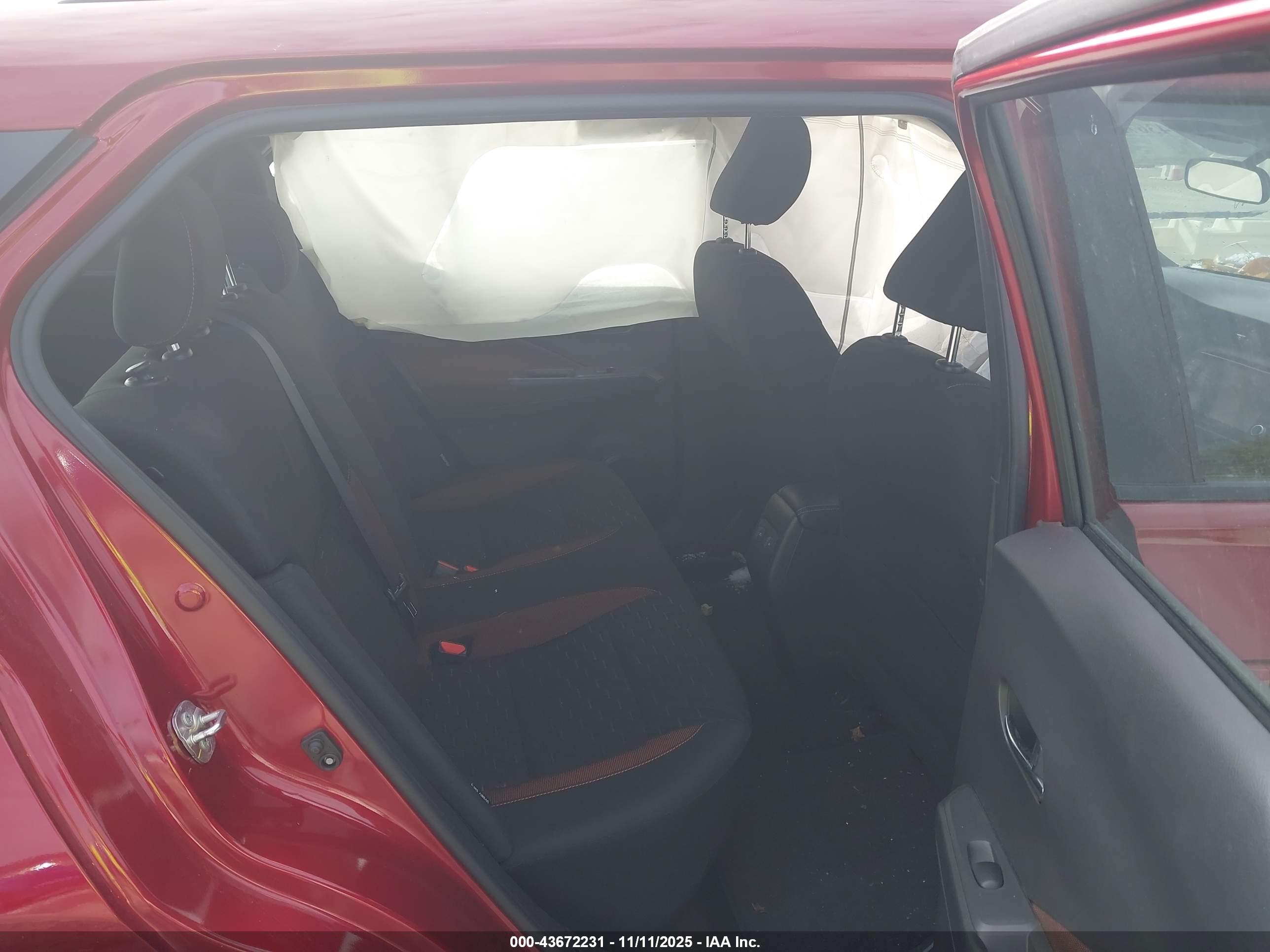 NISSAN KICKS image 8