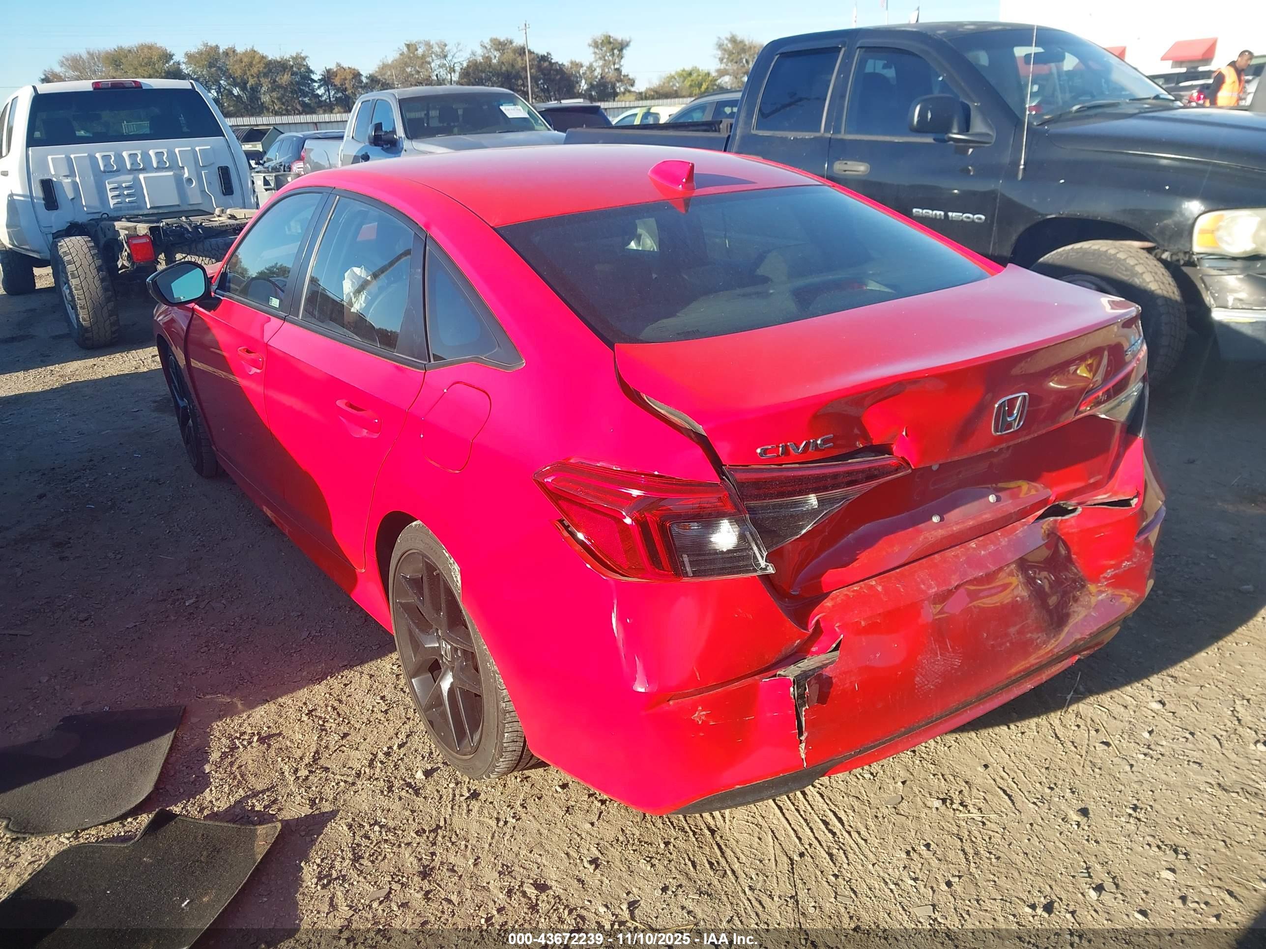 HONDA CIVIC image 3