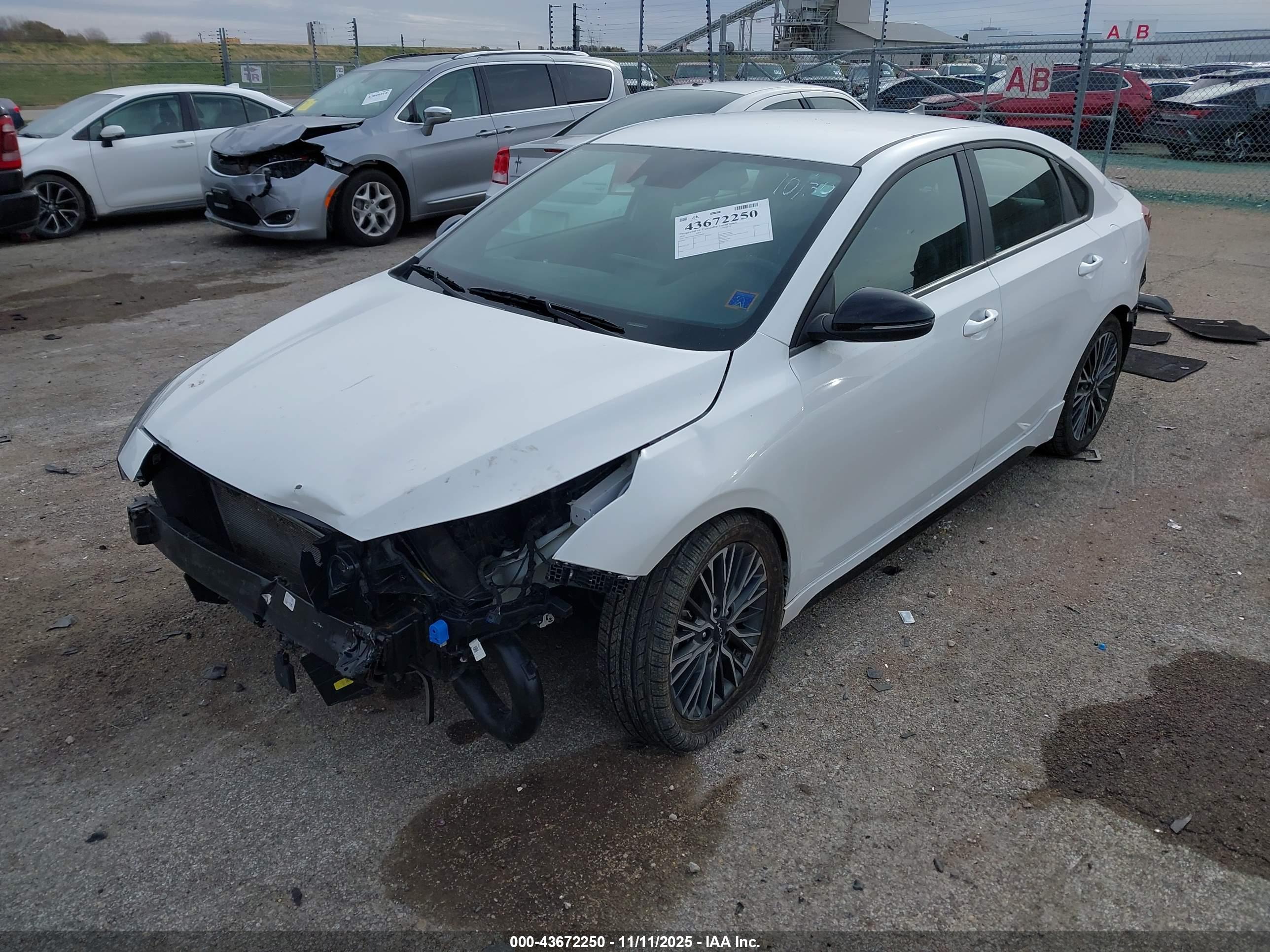 KIA FORTE image 2