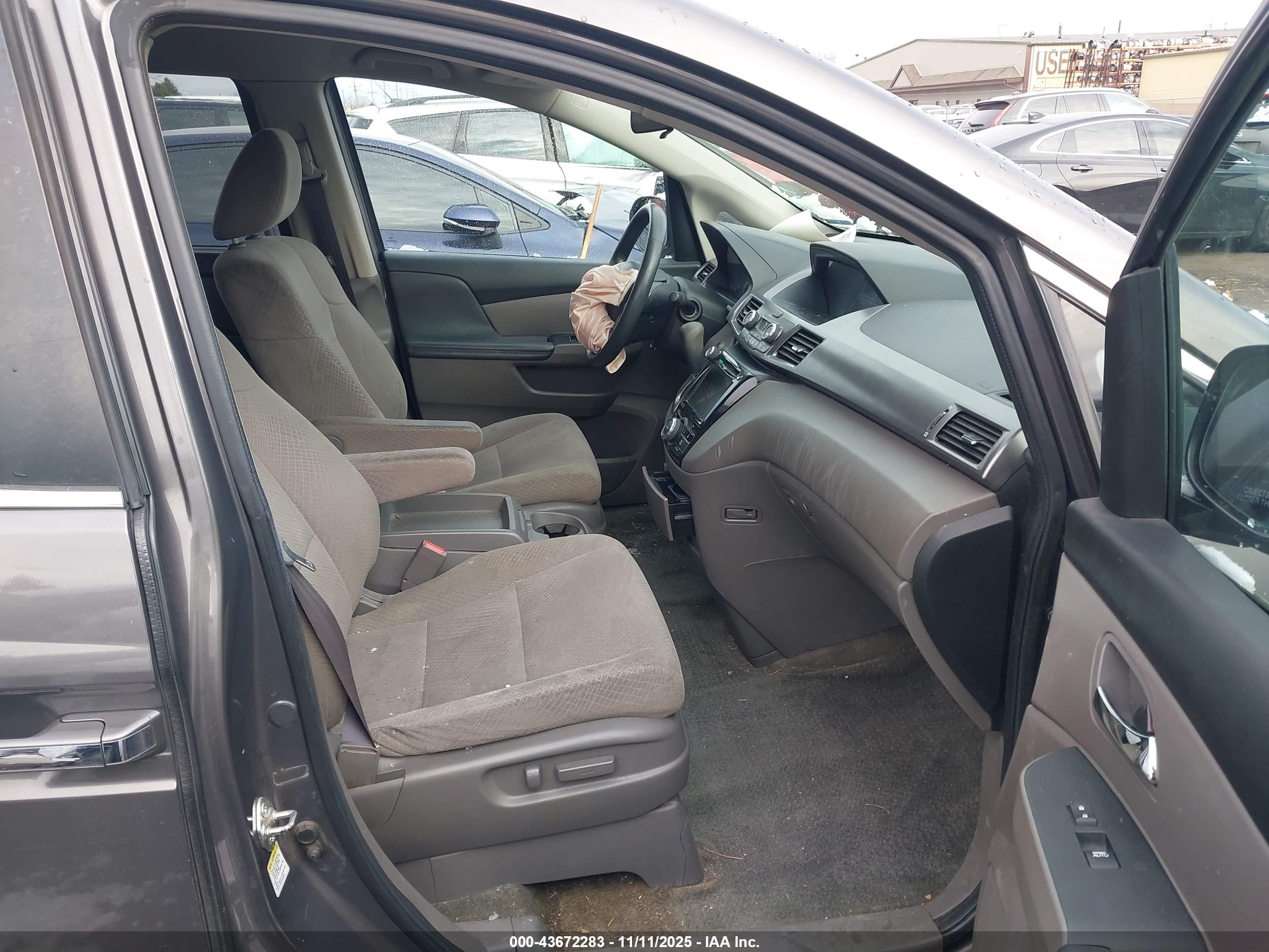 HONDA ODYSSEY image 5