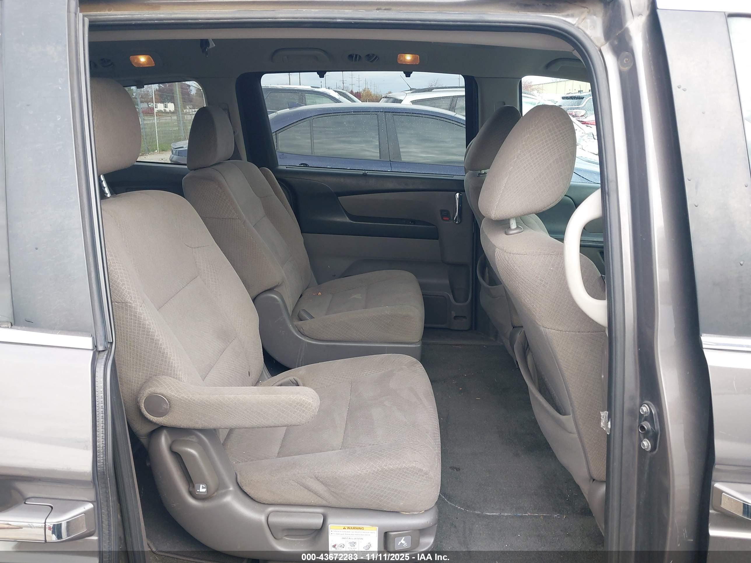HONDA ODYSSEY image 8