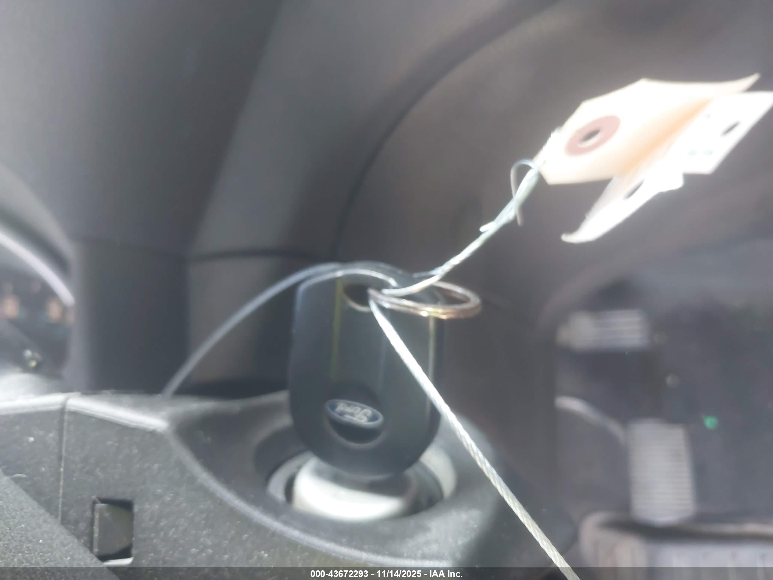FORD TRANSIT image 11