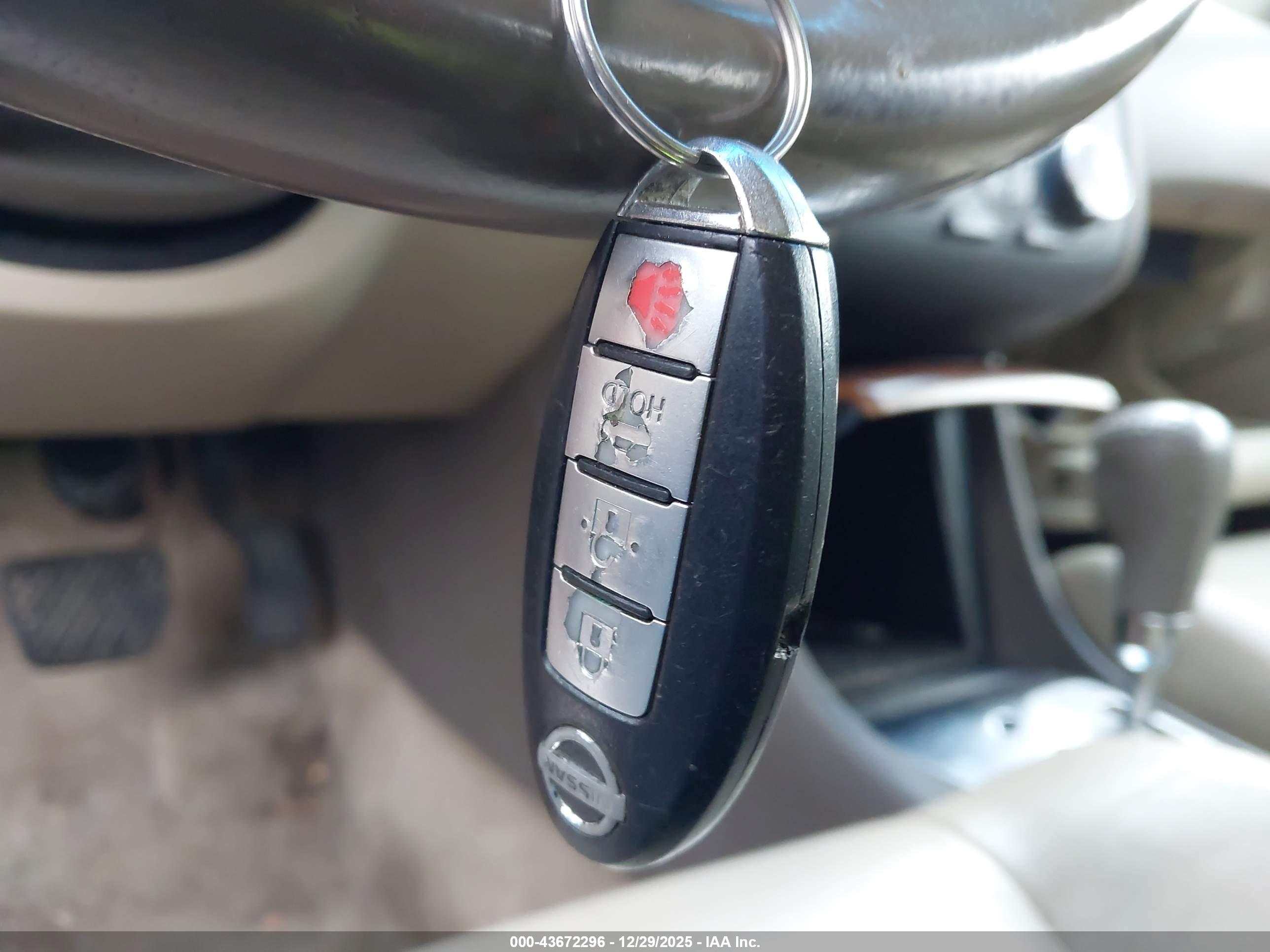 NISSAN ALTIMA image 11