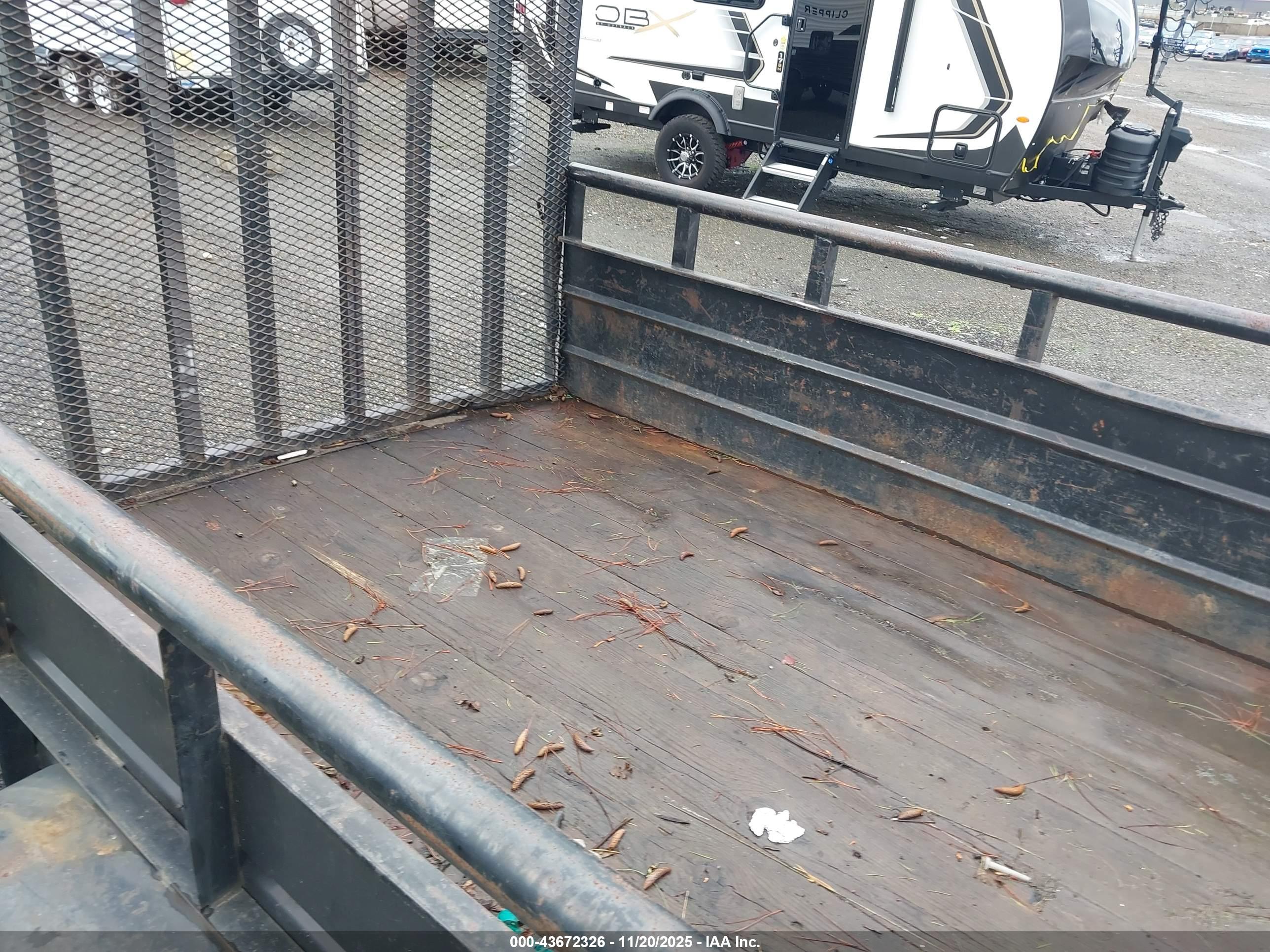 CARSON UTILITY image 8