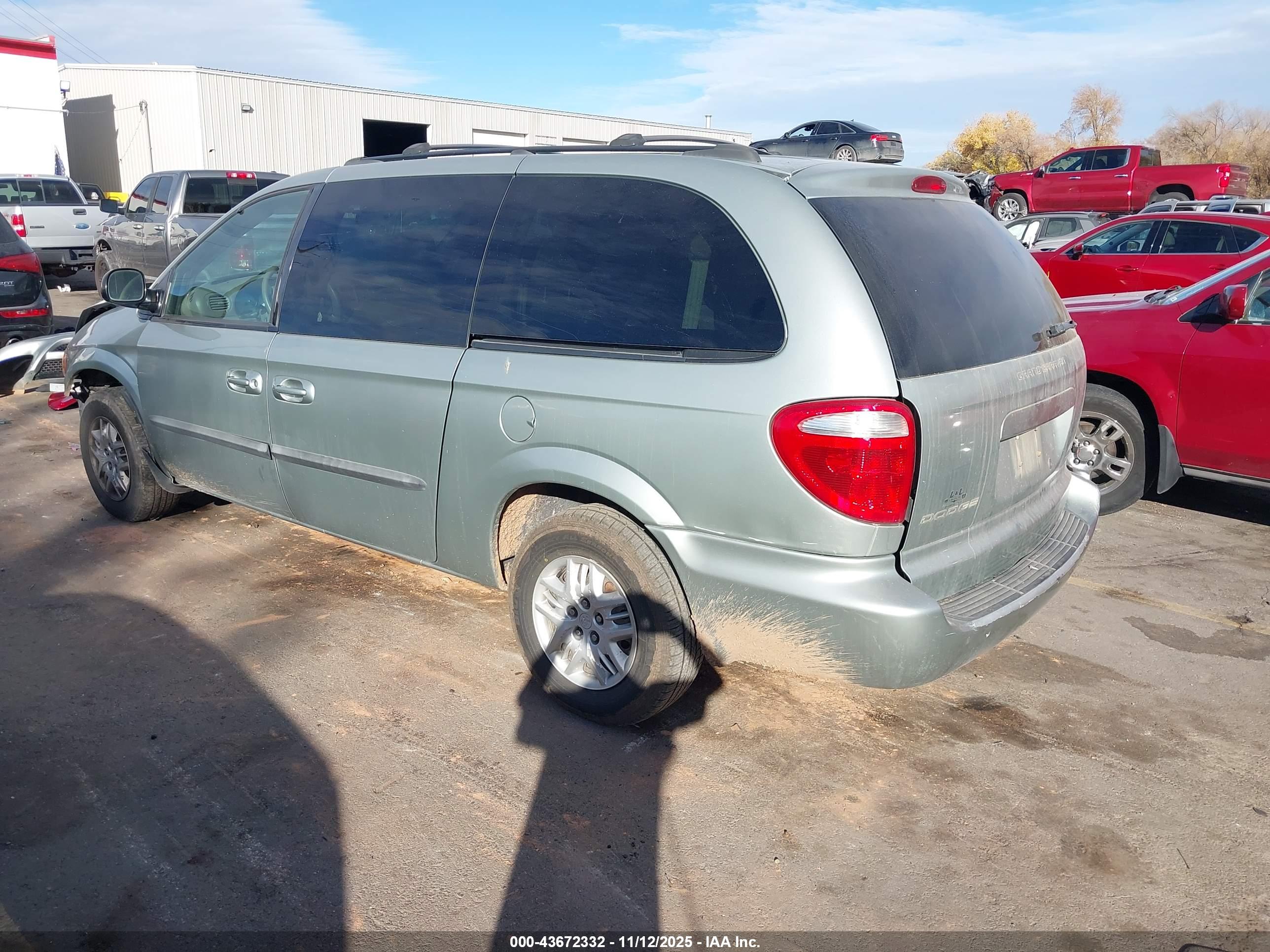 DODGE GRAND image 3