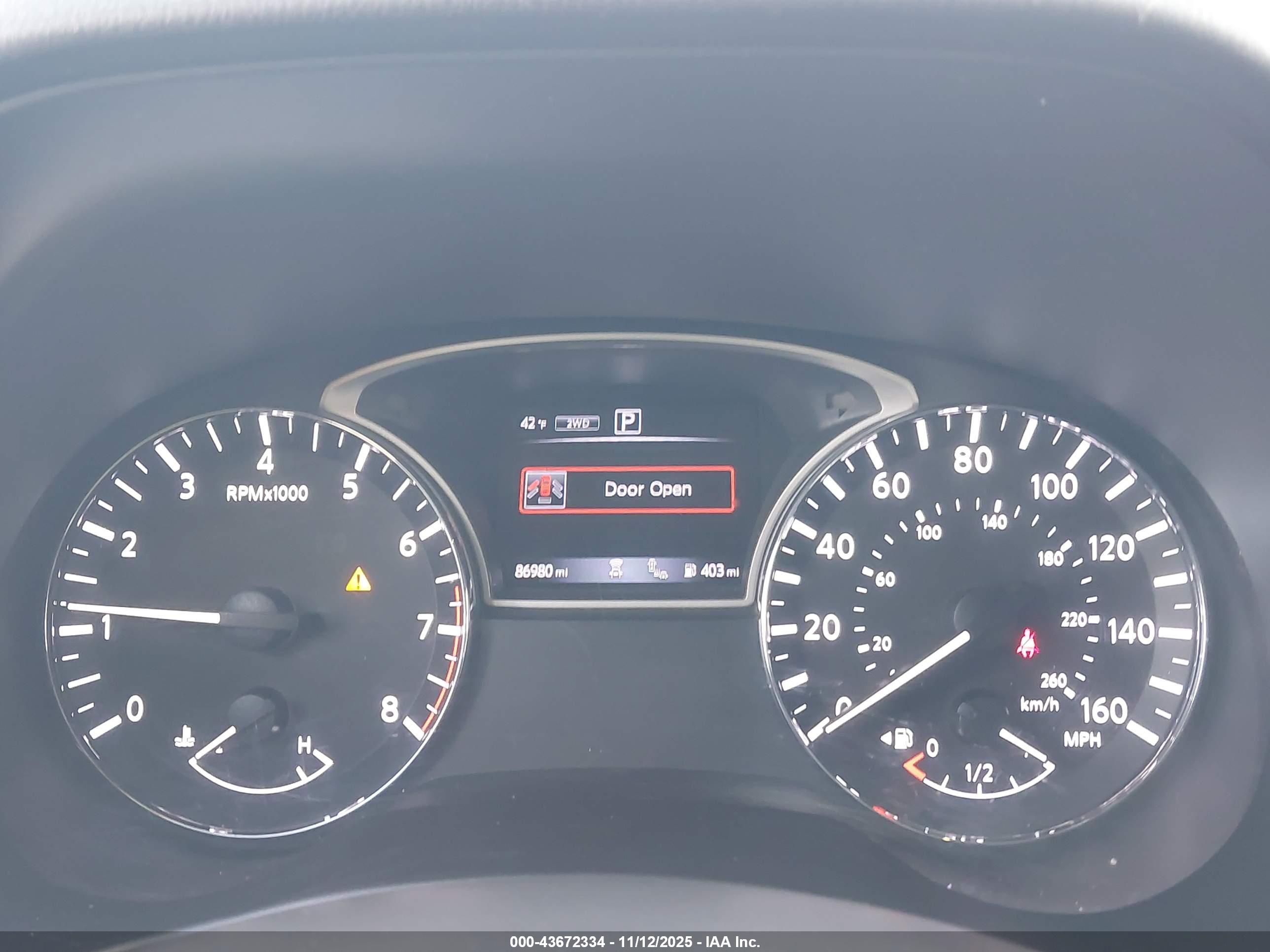 NISSAN PATHFINDER image 7