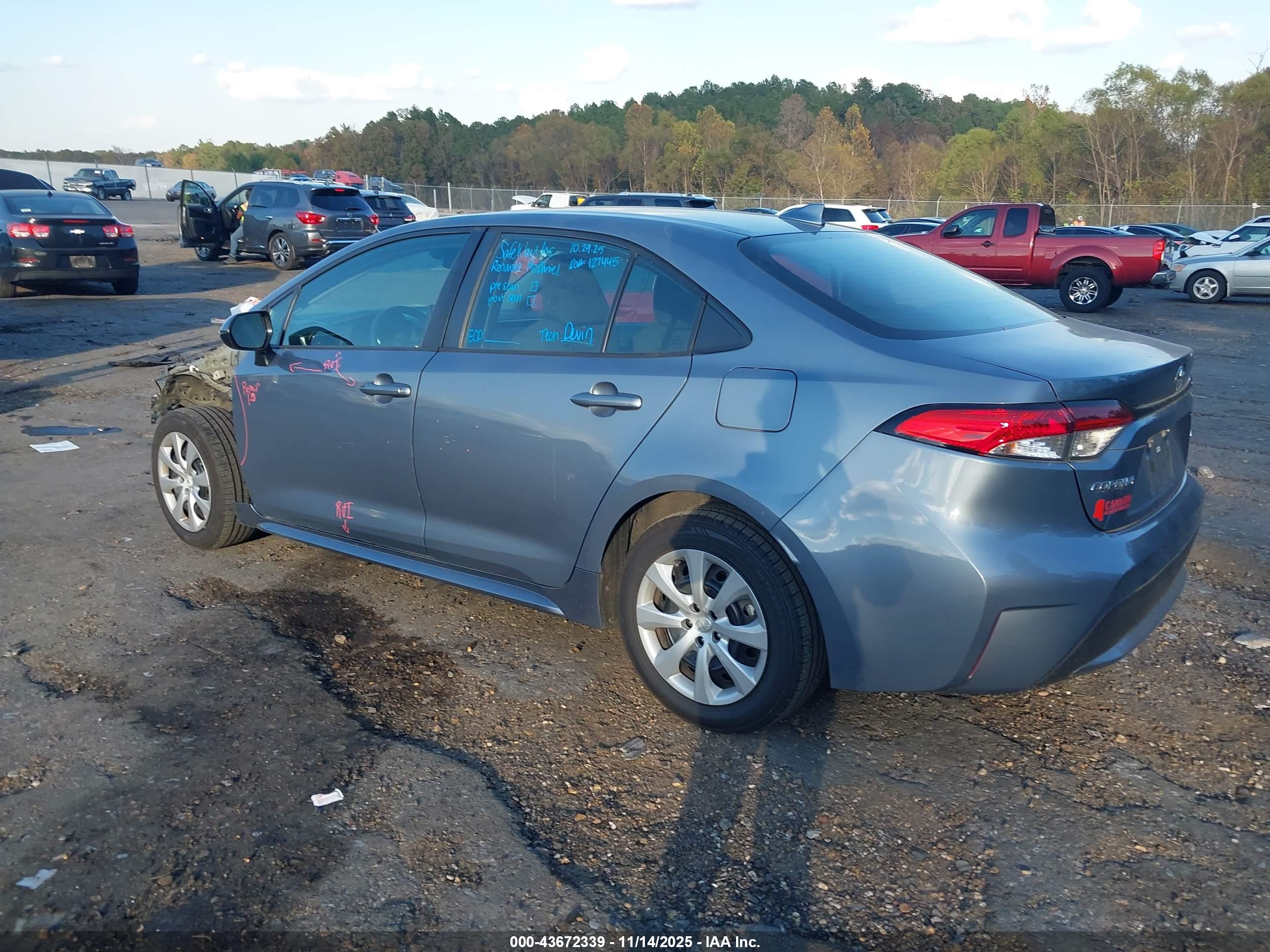 TOYOTA COROLLA image 3