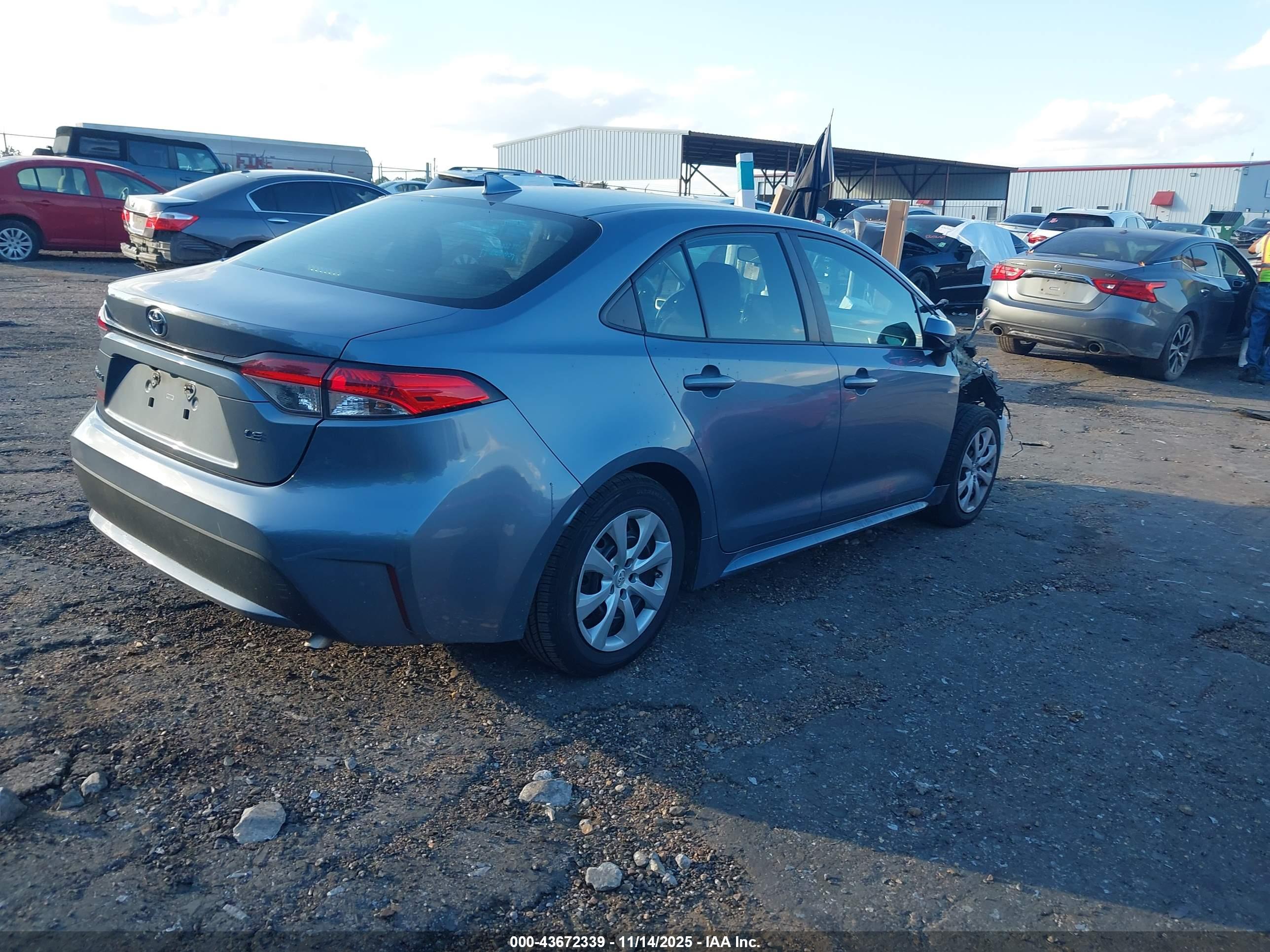TOYOTA COROLLA image 4