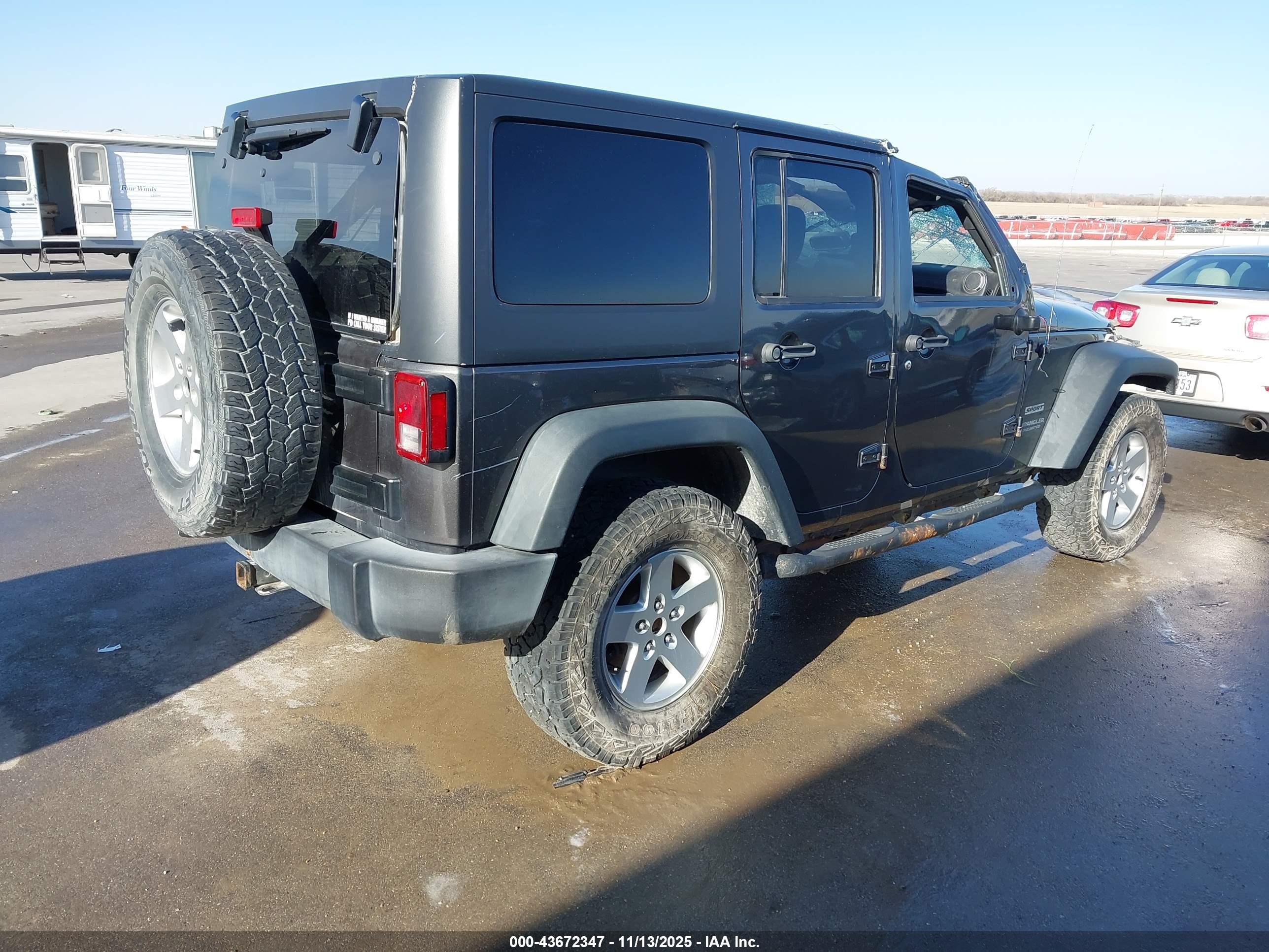 JEEP WRANGLER image 4
