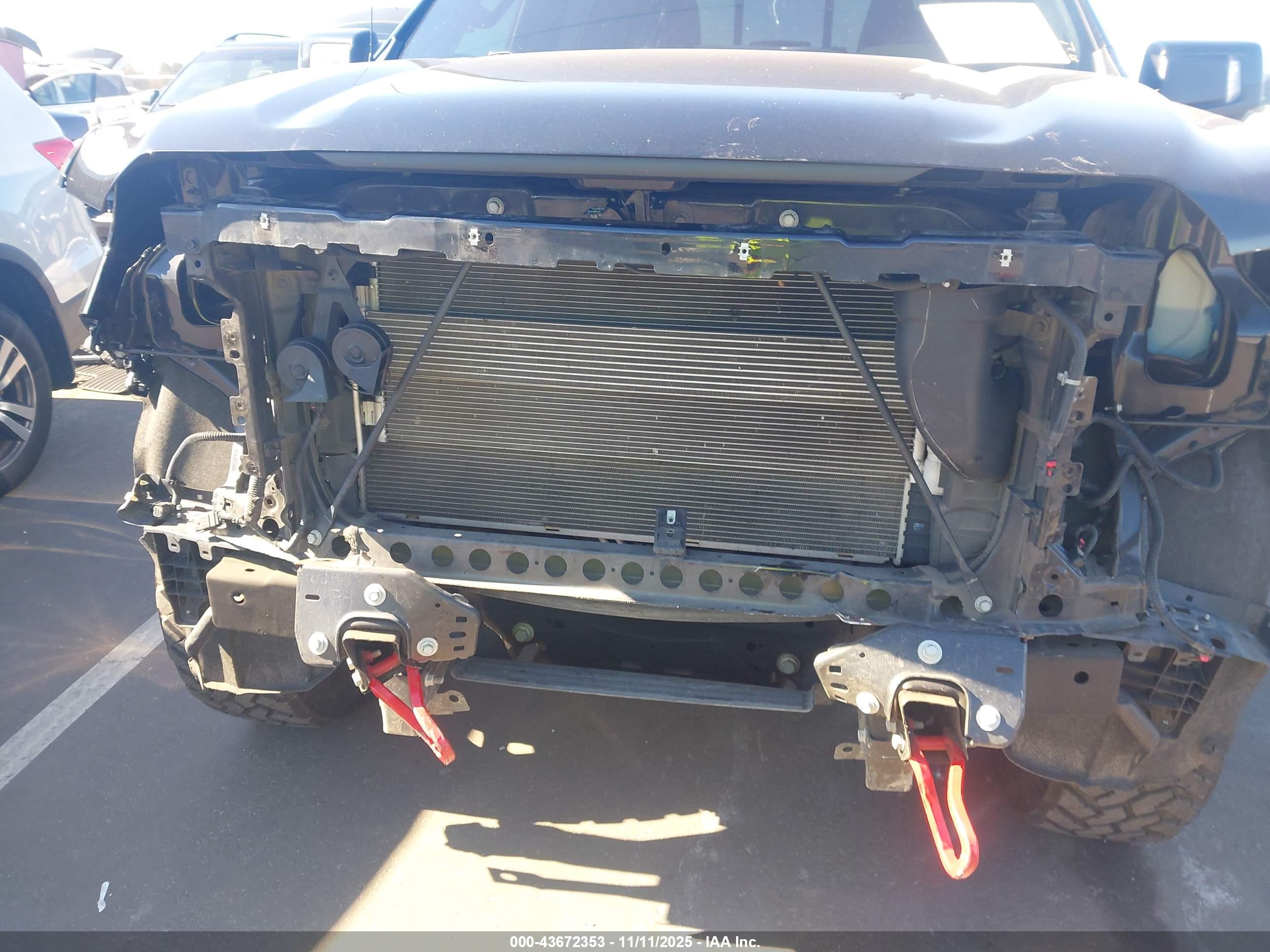 GMC SIERRA image 6