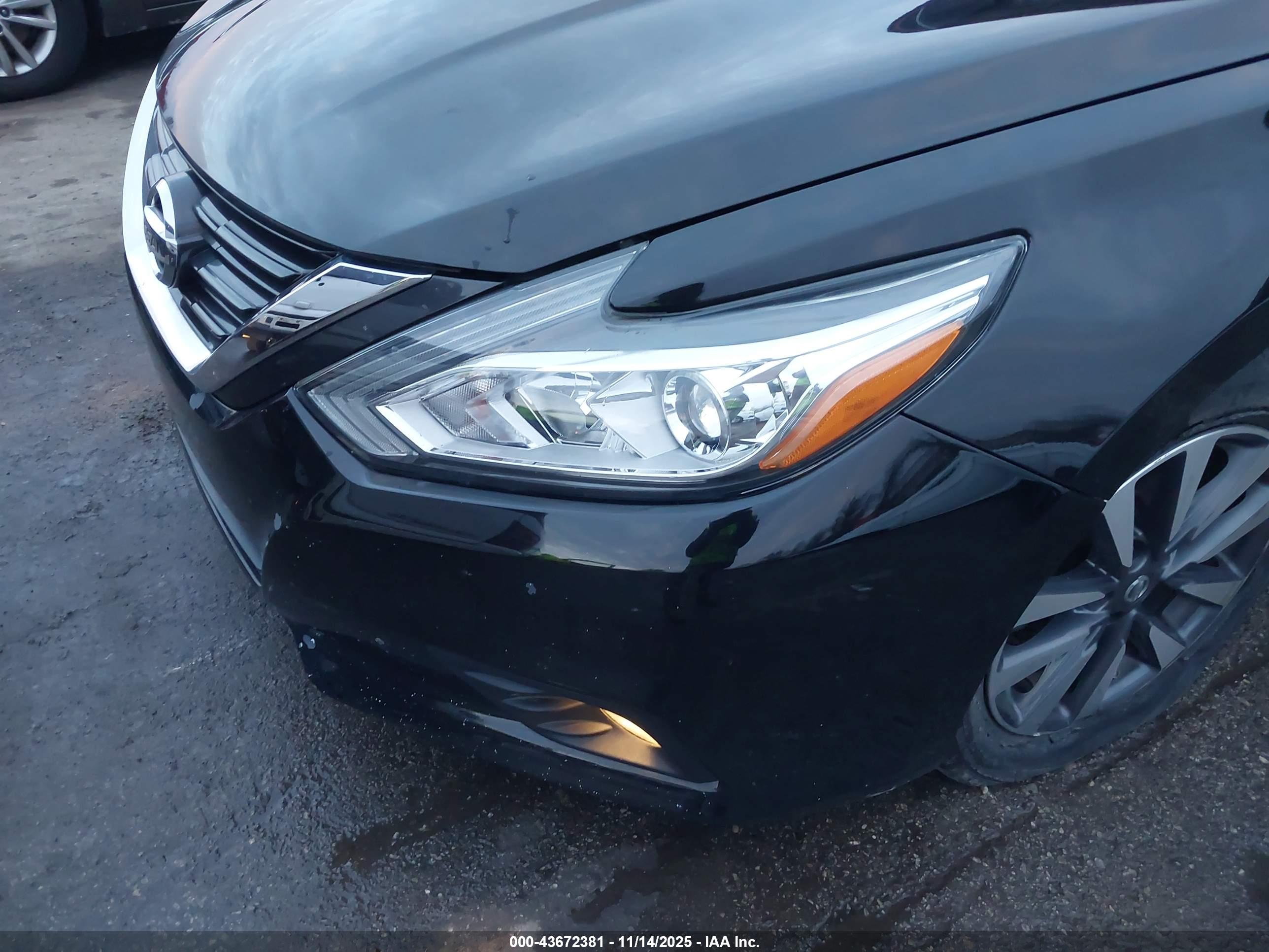 NISSAN ALTIMA image 6