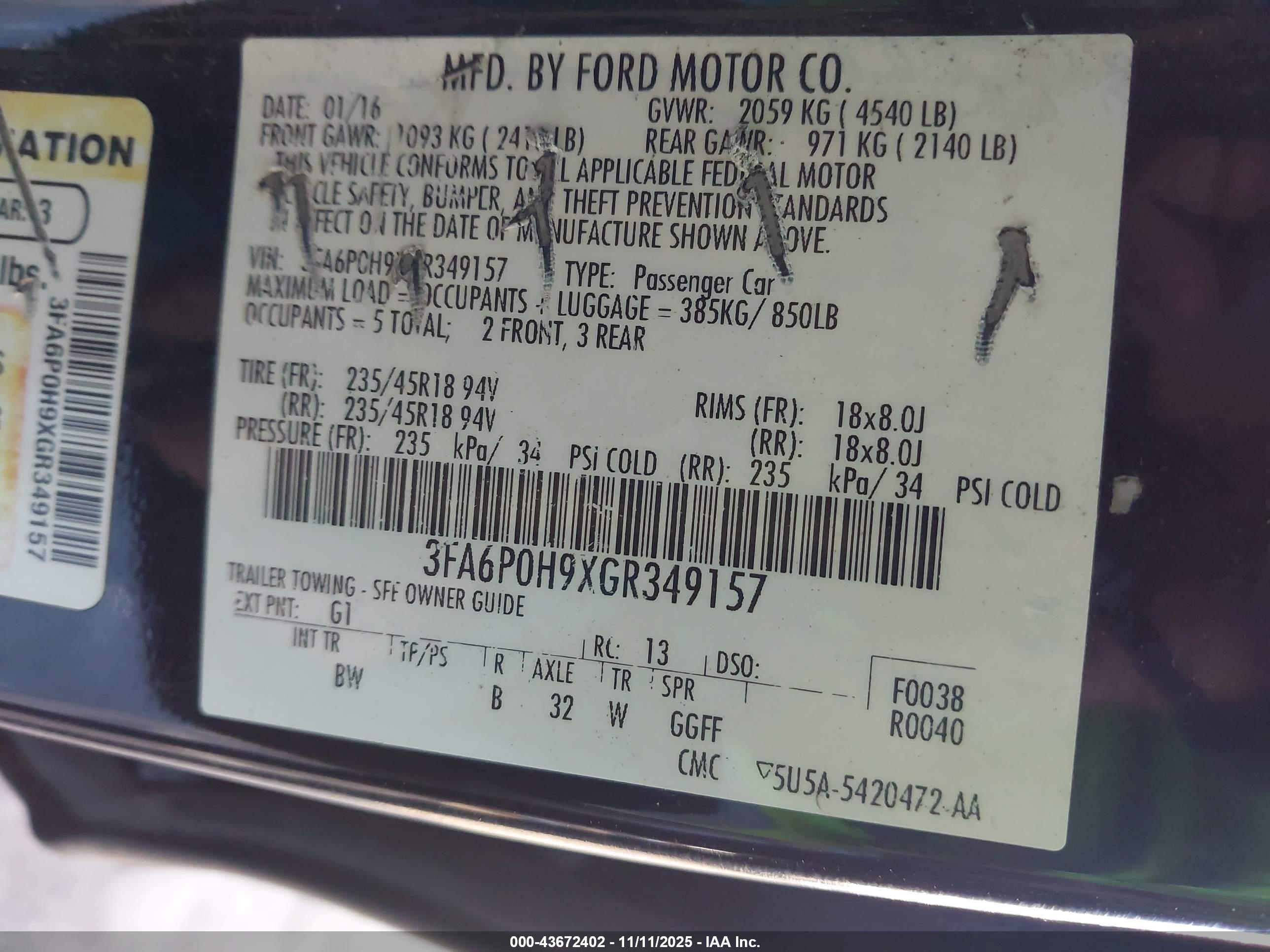 FORD FUSION image 9