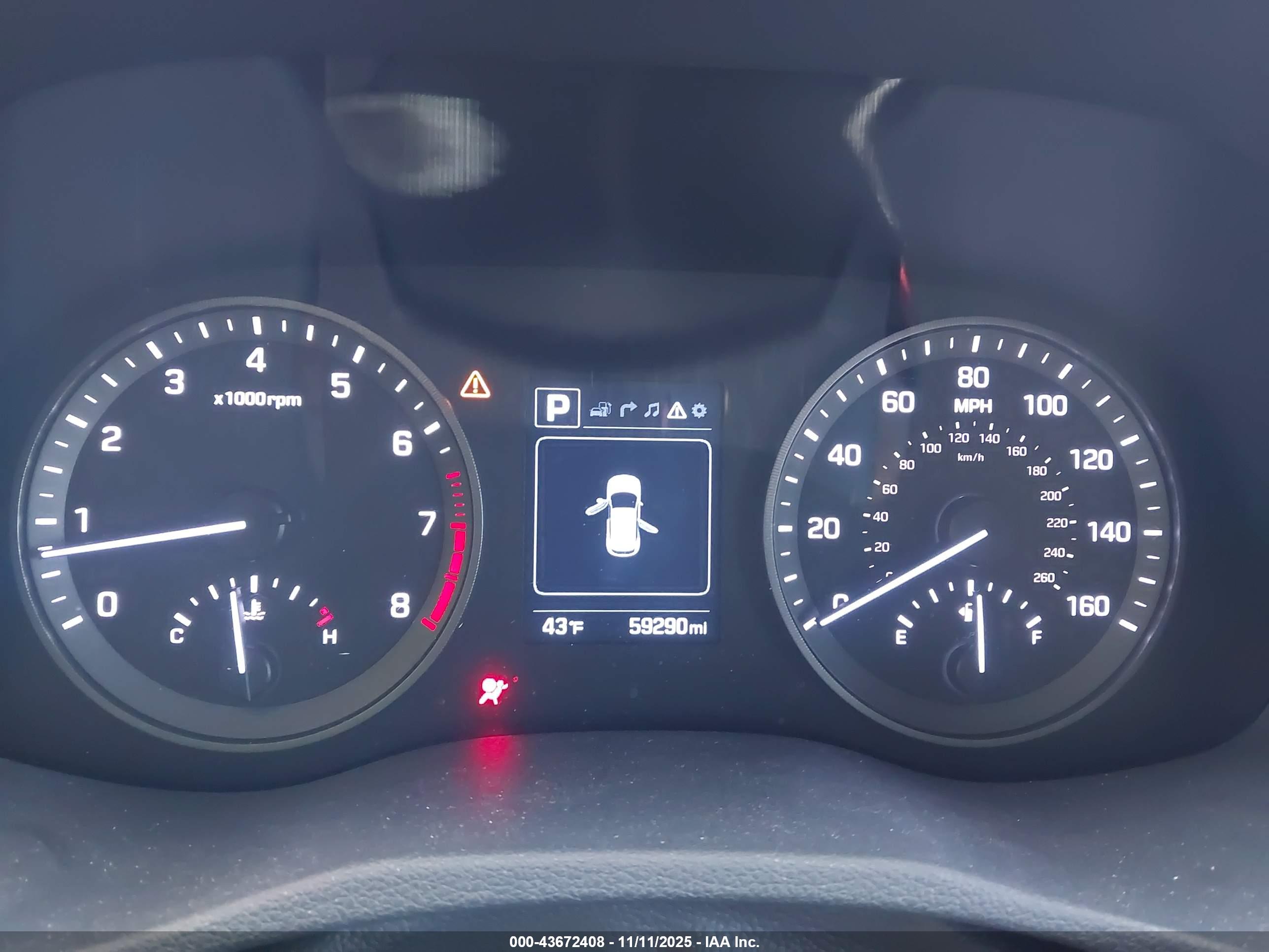 HYUNDAI TUCSON image 7