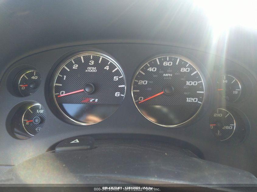 CHEVROLET AVALANCHE image 7